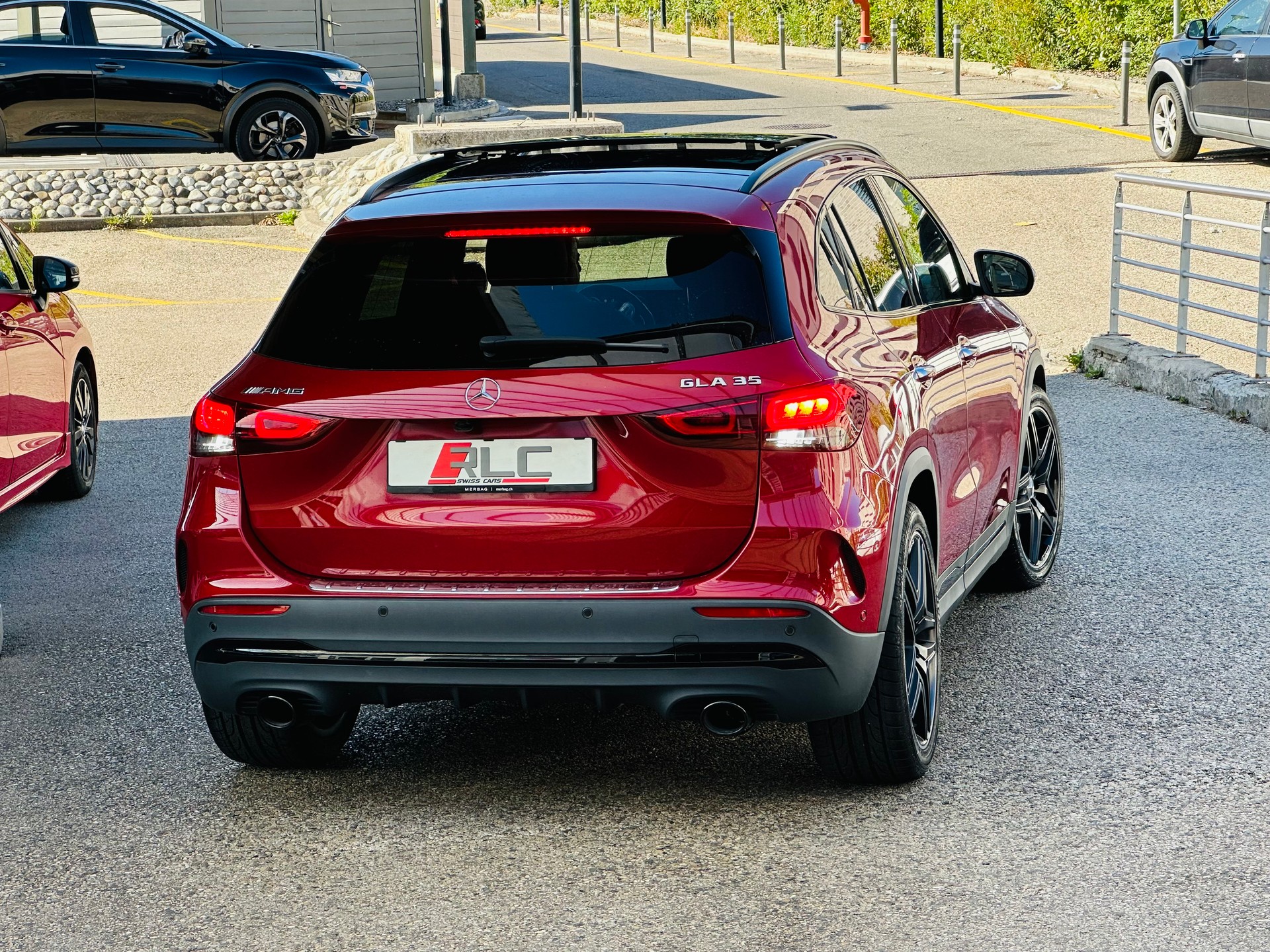 MERCEDES-BENZ GLA 35 AMG 4Matic 8G-Speedshift DCT-image-12
