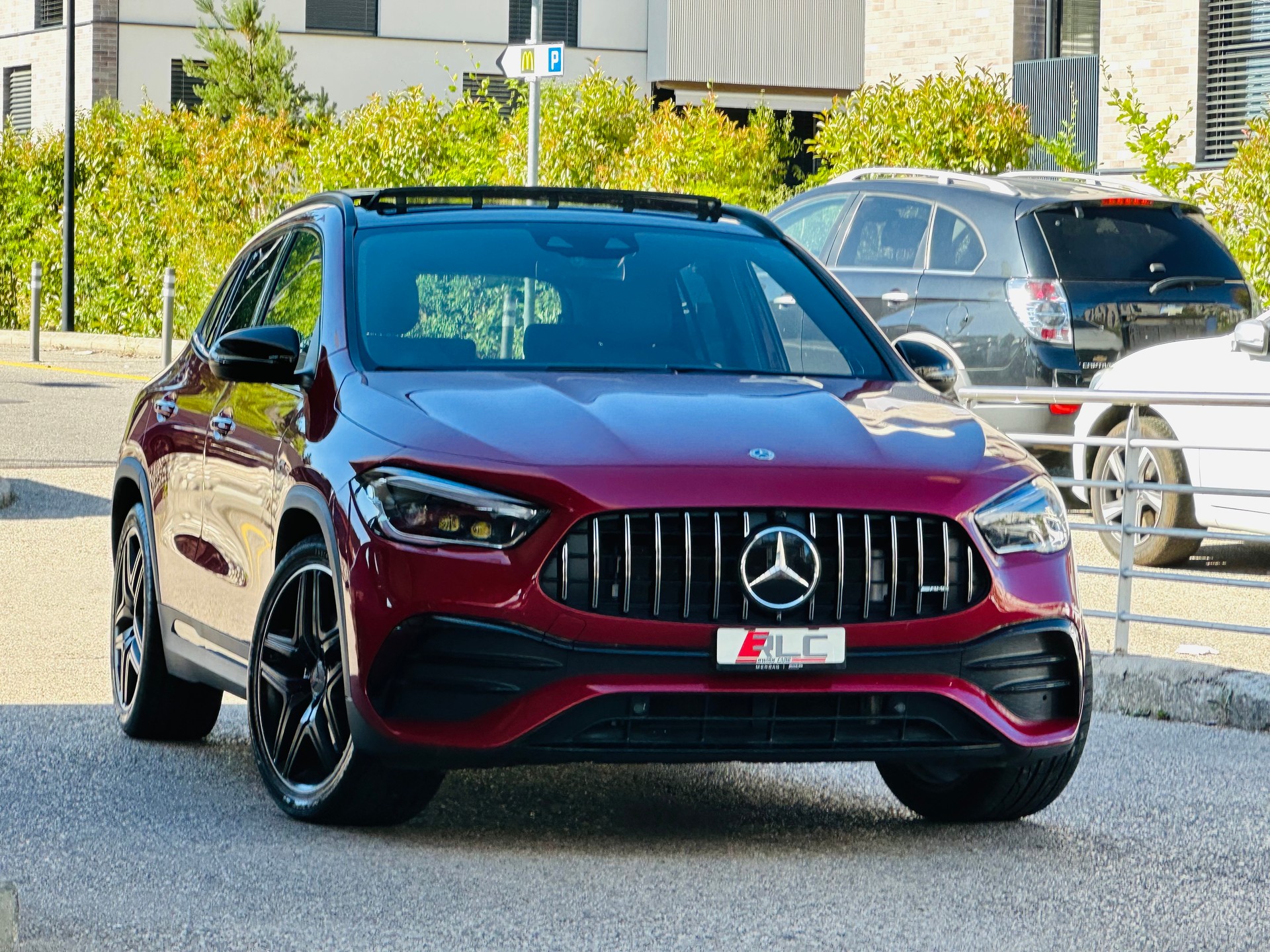 MERCEDES-BENZ GLA 35 AMG 4Matic 8G-Speedshift DCT-image-5