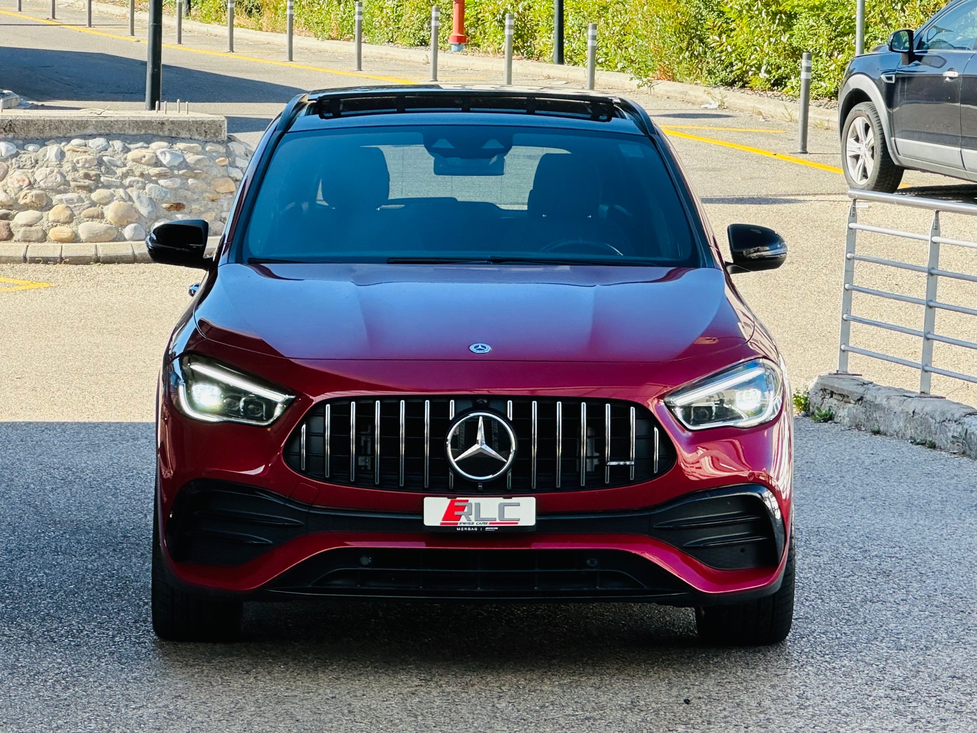 MERCEDES-BENZ GLA 35 AMG 4Matic 8G-Speedshift DCT-image-0