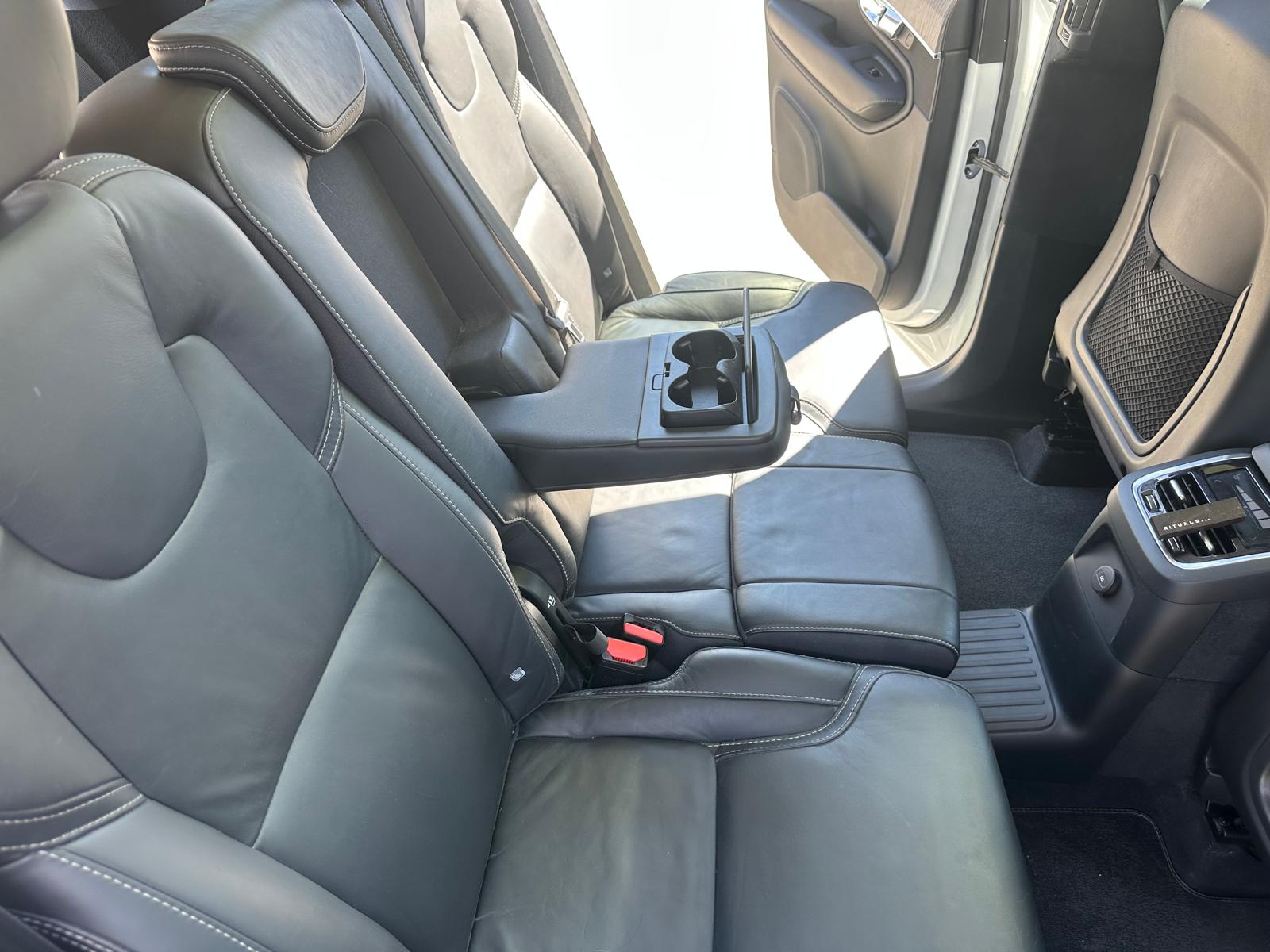 VOLVO 2.0 T8 TE Ultimate Dark 7P. eAWD-image-17