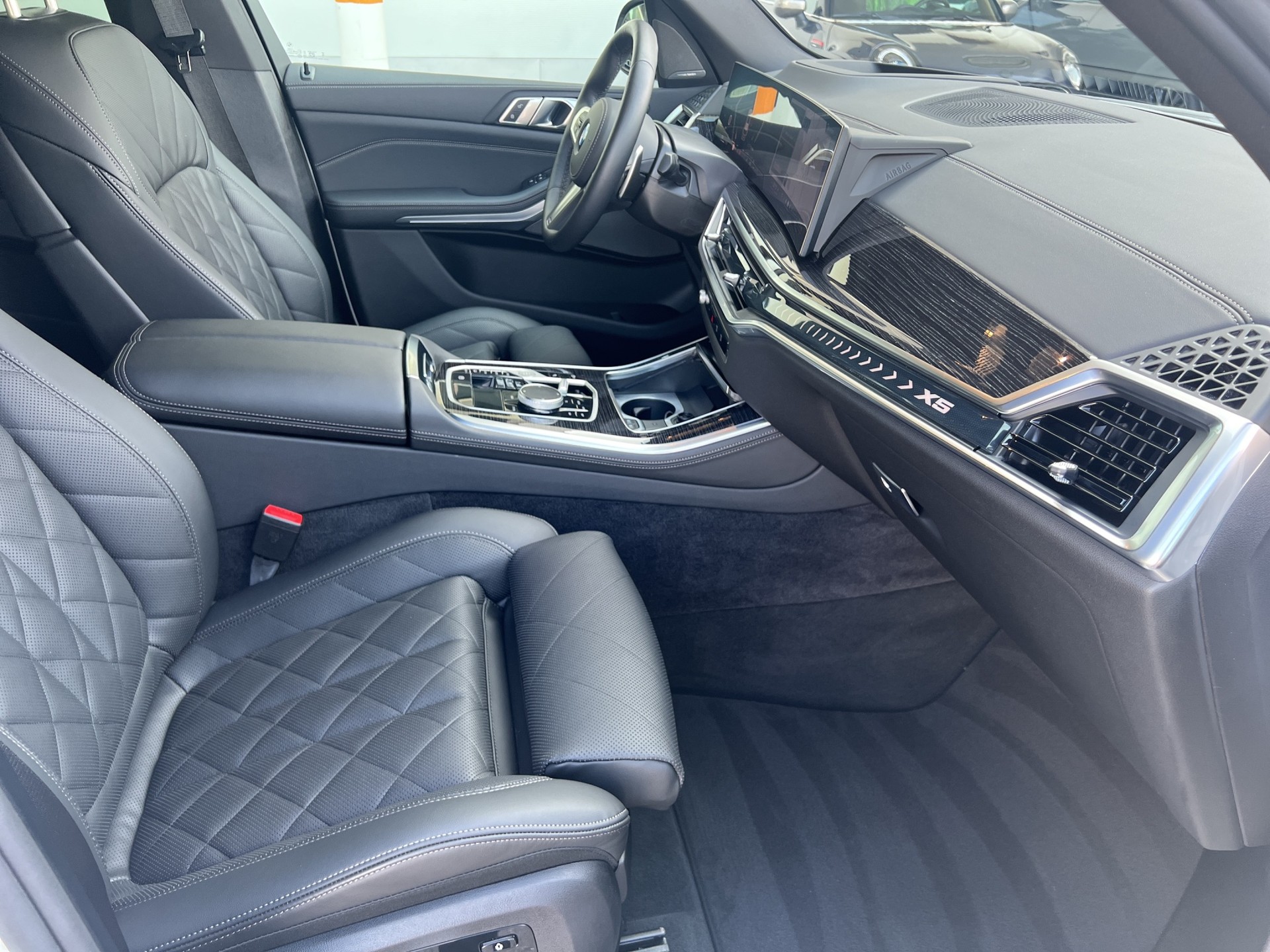 BMW X5 xDr 48V 30d M Sport-image-22