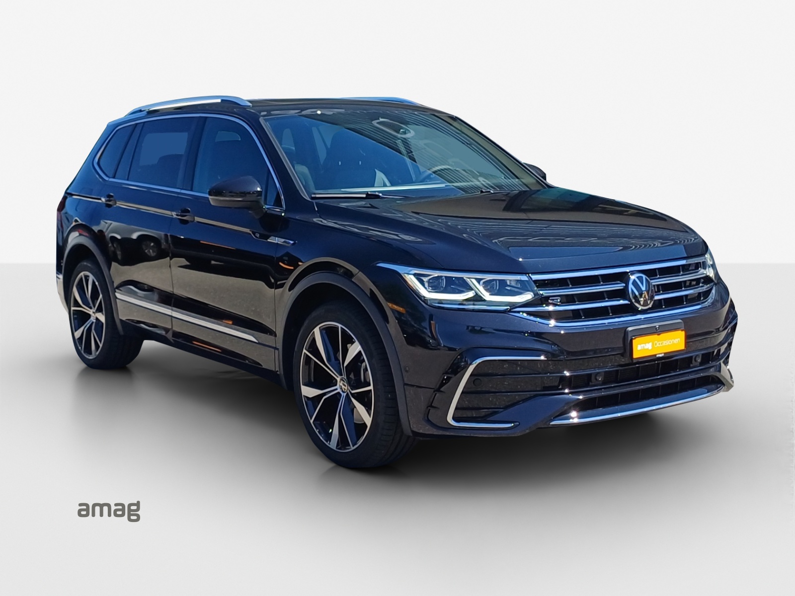 VW Tiguan Allspace 2.0TSI R-Line 4Motion DSG-image-5
