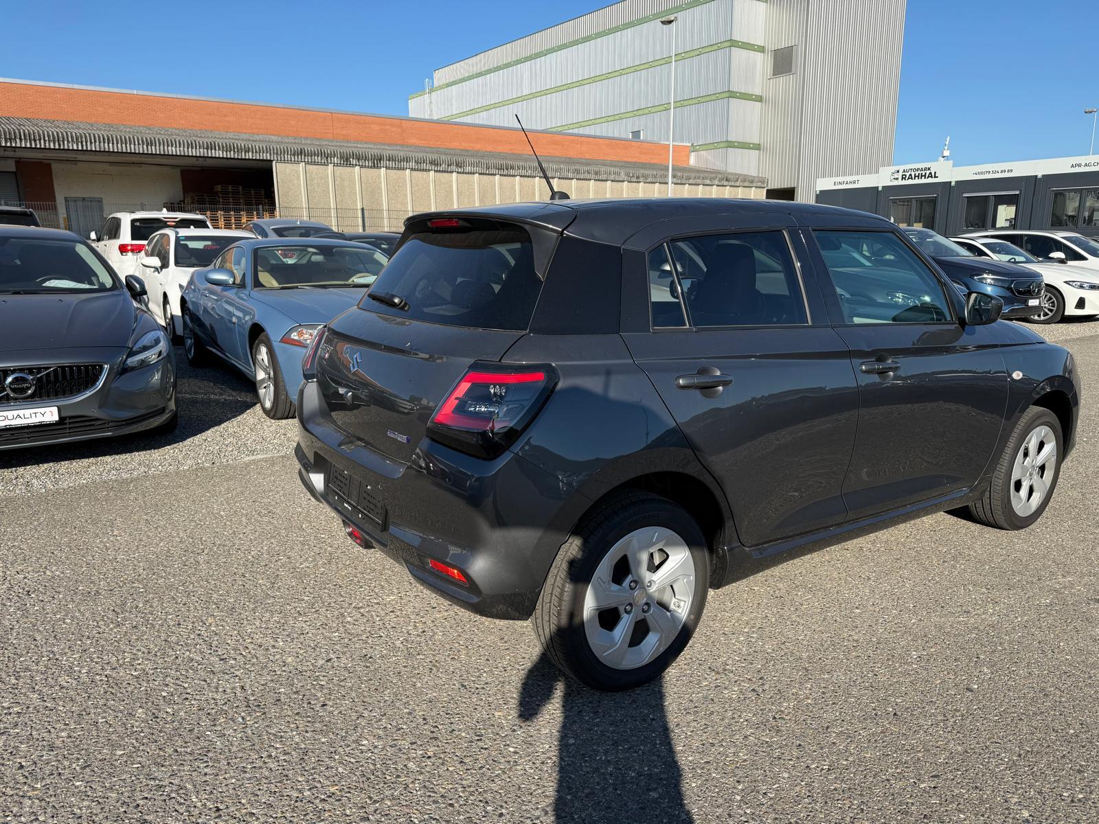 SUZUKI Swift 1.2 Swiss Edition Hybrid 4x4-image-3