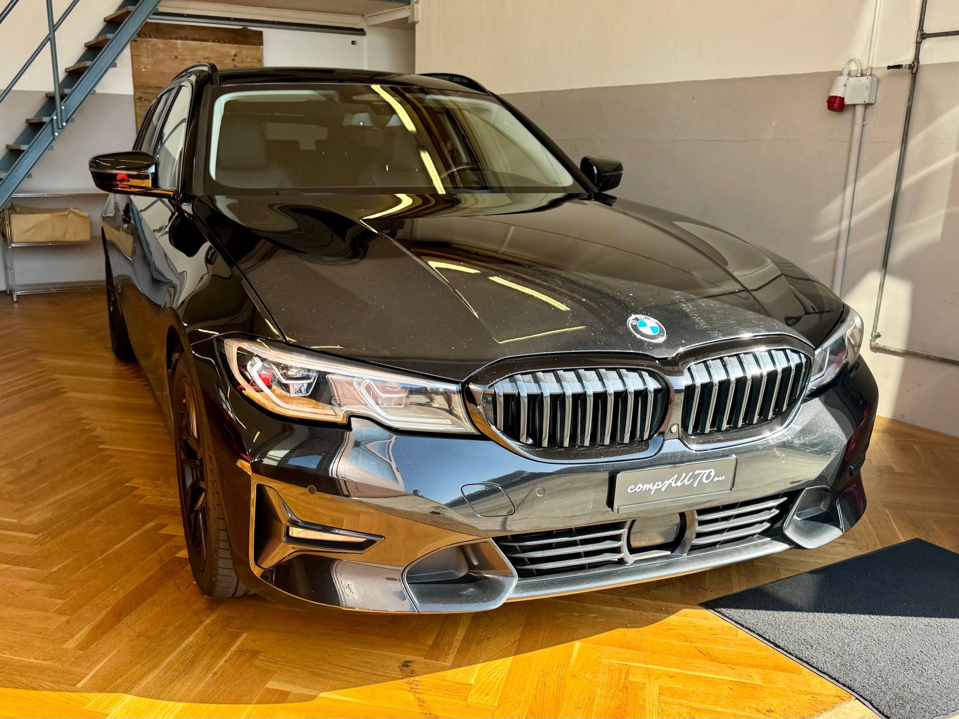 BMW 320d xDrive Touring Sport Line Steptronic