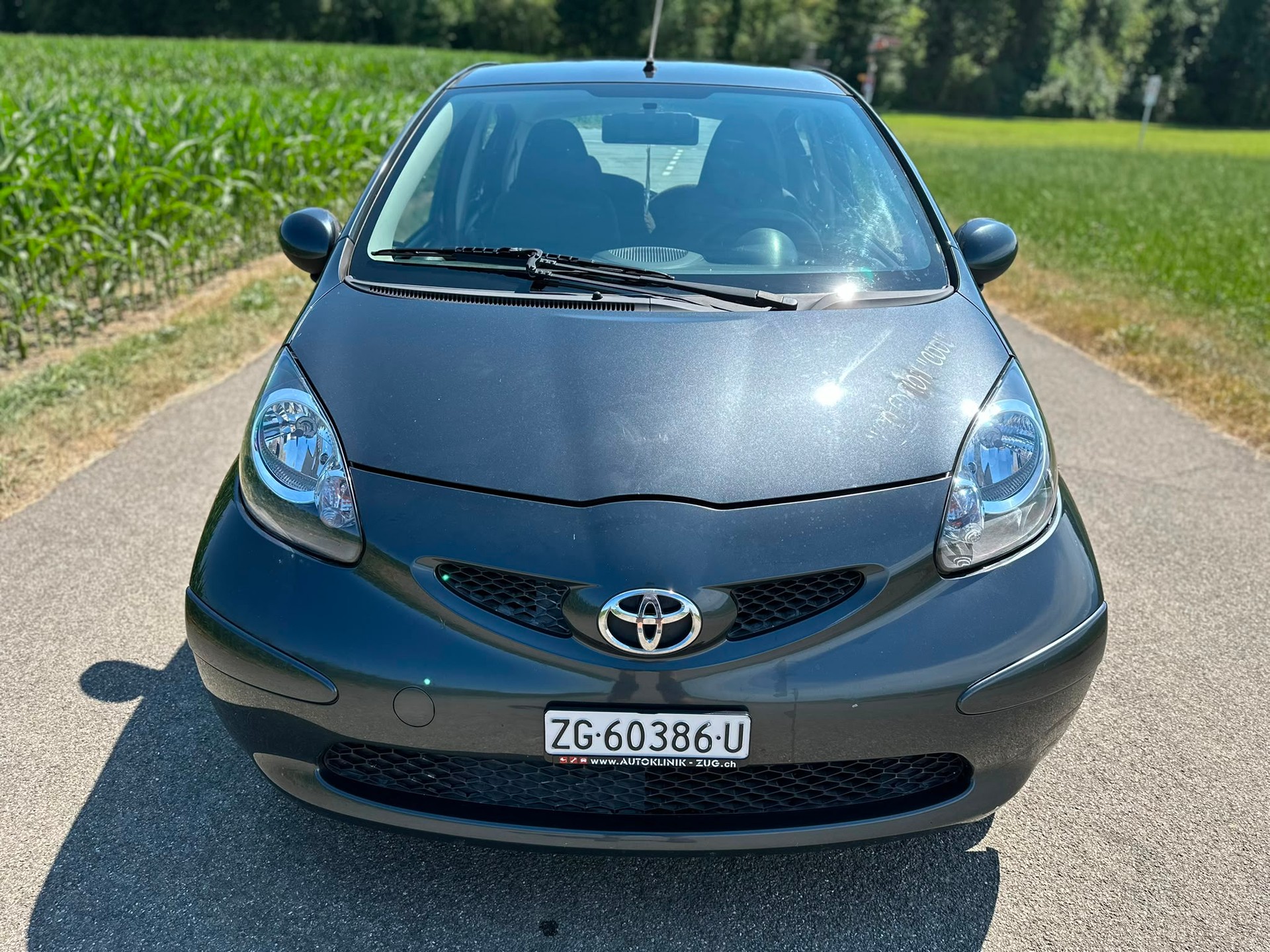 TOYOTA Aygo 1.0 Linea Luna-showroom-element-2
