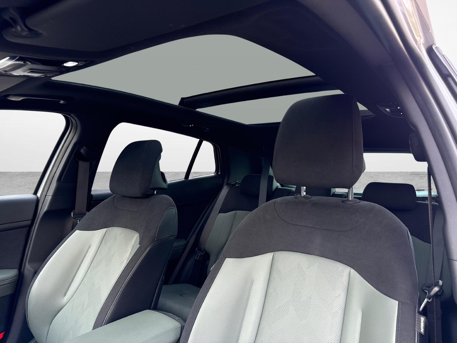 KIA Sportage 1.6 T-GDi PHEV Power Edition - Ruote invernali incluse-image-9