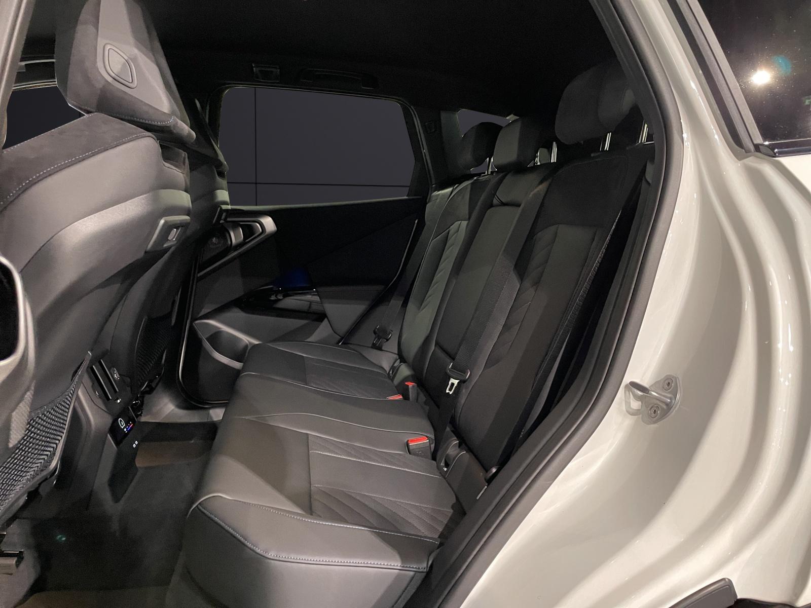 BMW X3 30e xDrive-image-15