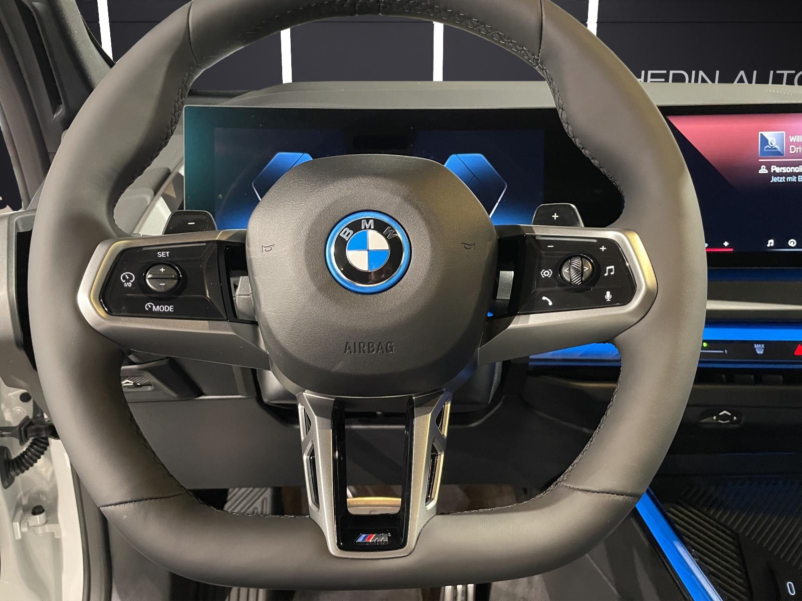 BMW X3 30e xDrive-image-11