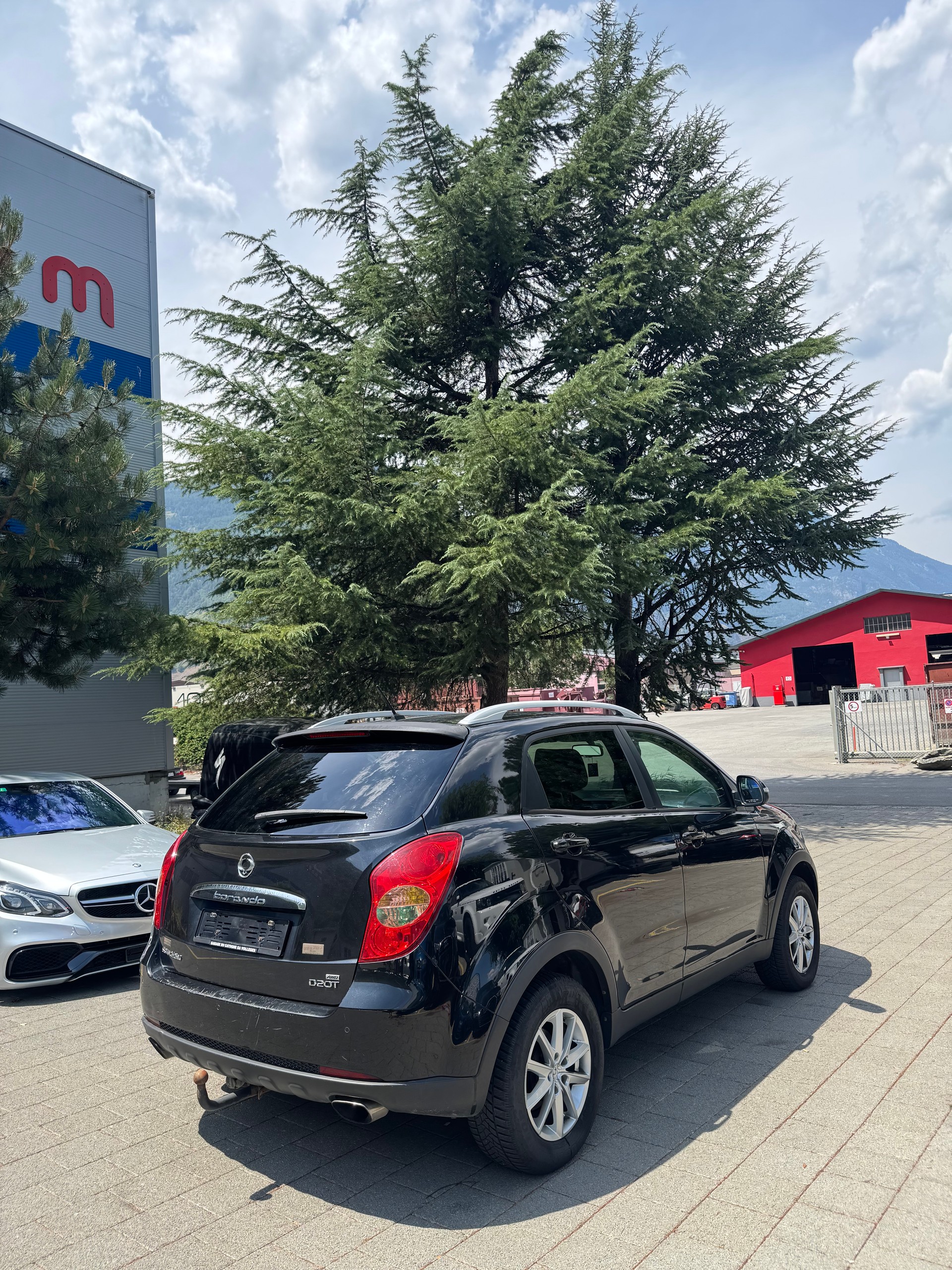 KGM-SsangYong Korando 2.0 e-XDI Quartz 4WD-image-2