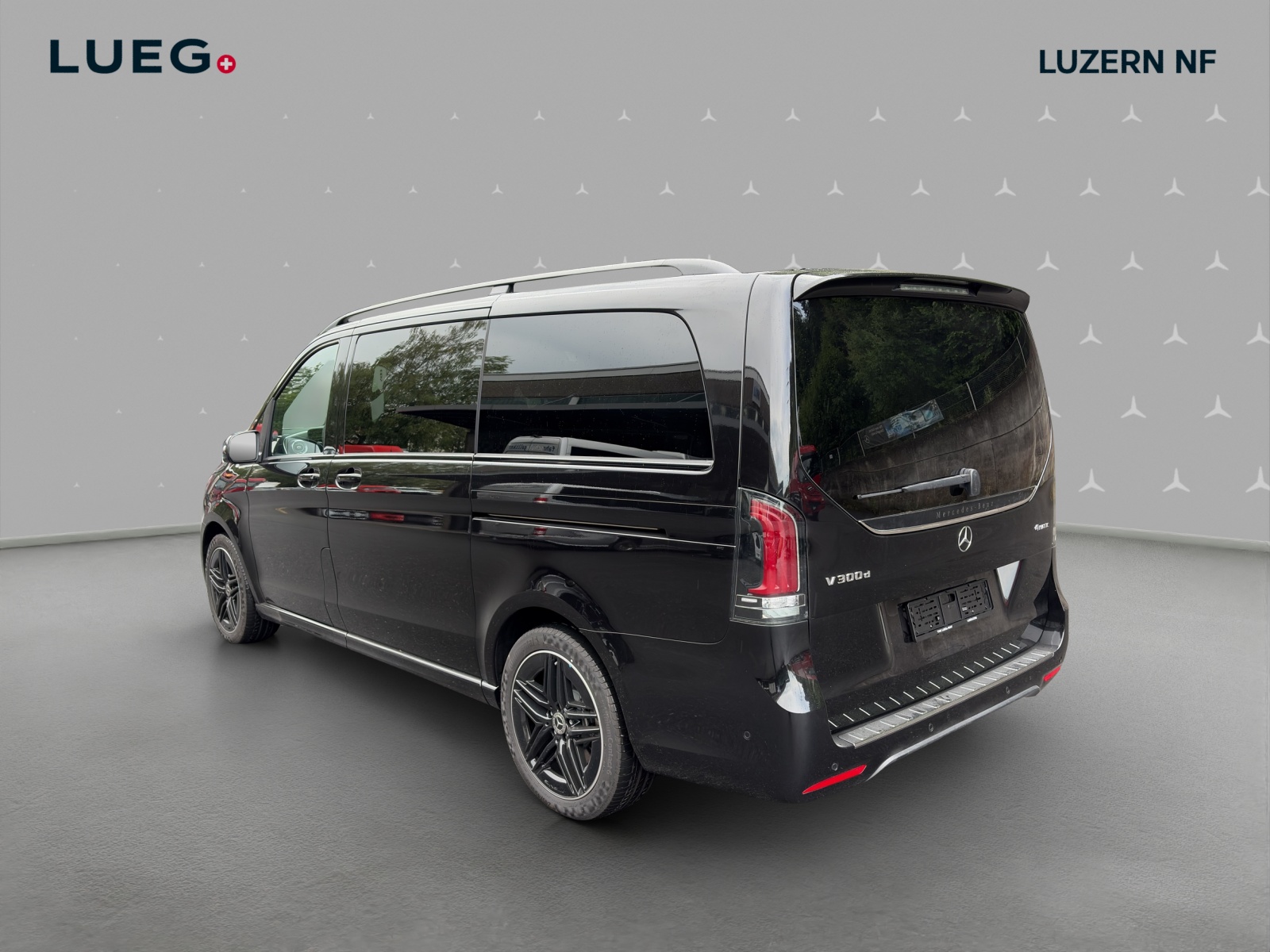 MERCEDES-BENZ V 300 d lang 4Matic Swiss Edition 9G-Tronic-image-2