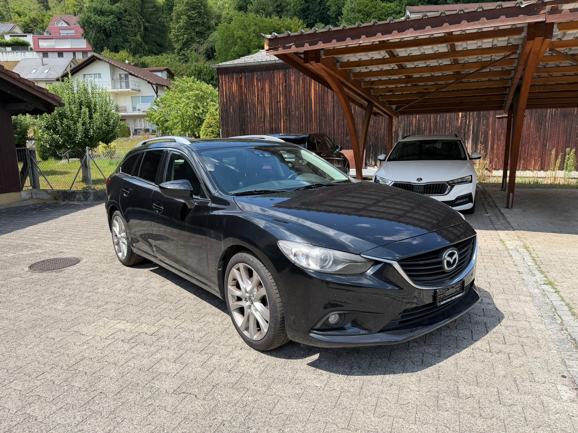 MAZDA 6 Sportwagon 2.2 D 16V HP Revolution-image-2