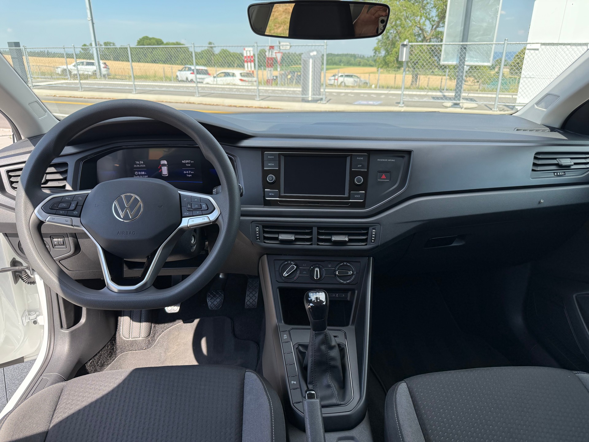 VW Polo 1.0 TSI Basis-image-8