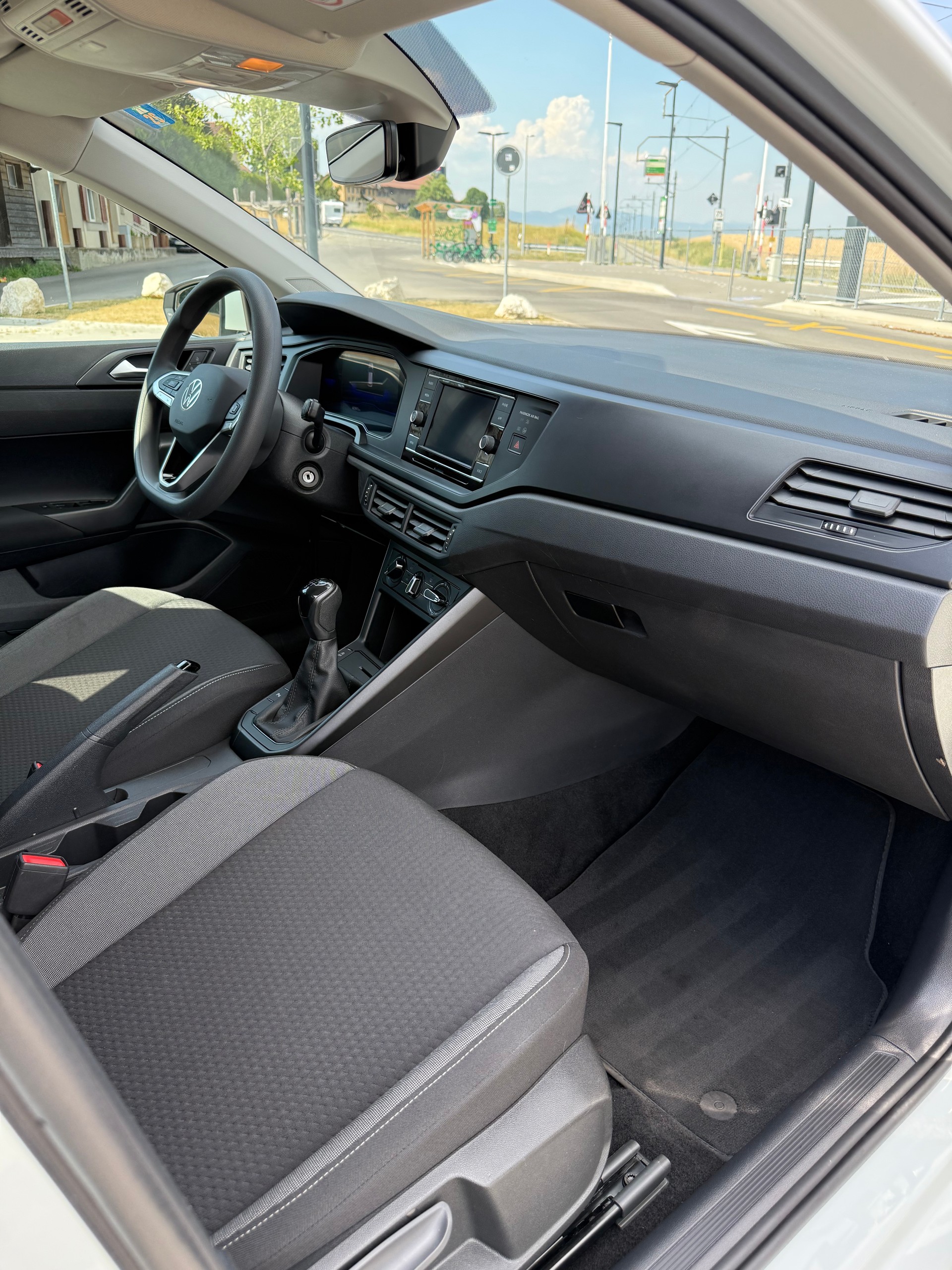 VW Polo 1.0 TSI Basis-image-10