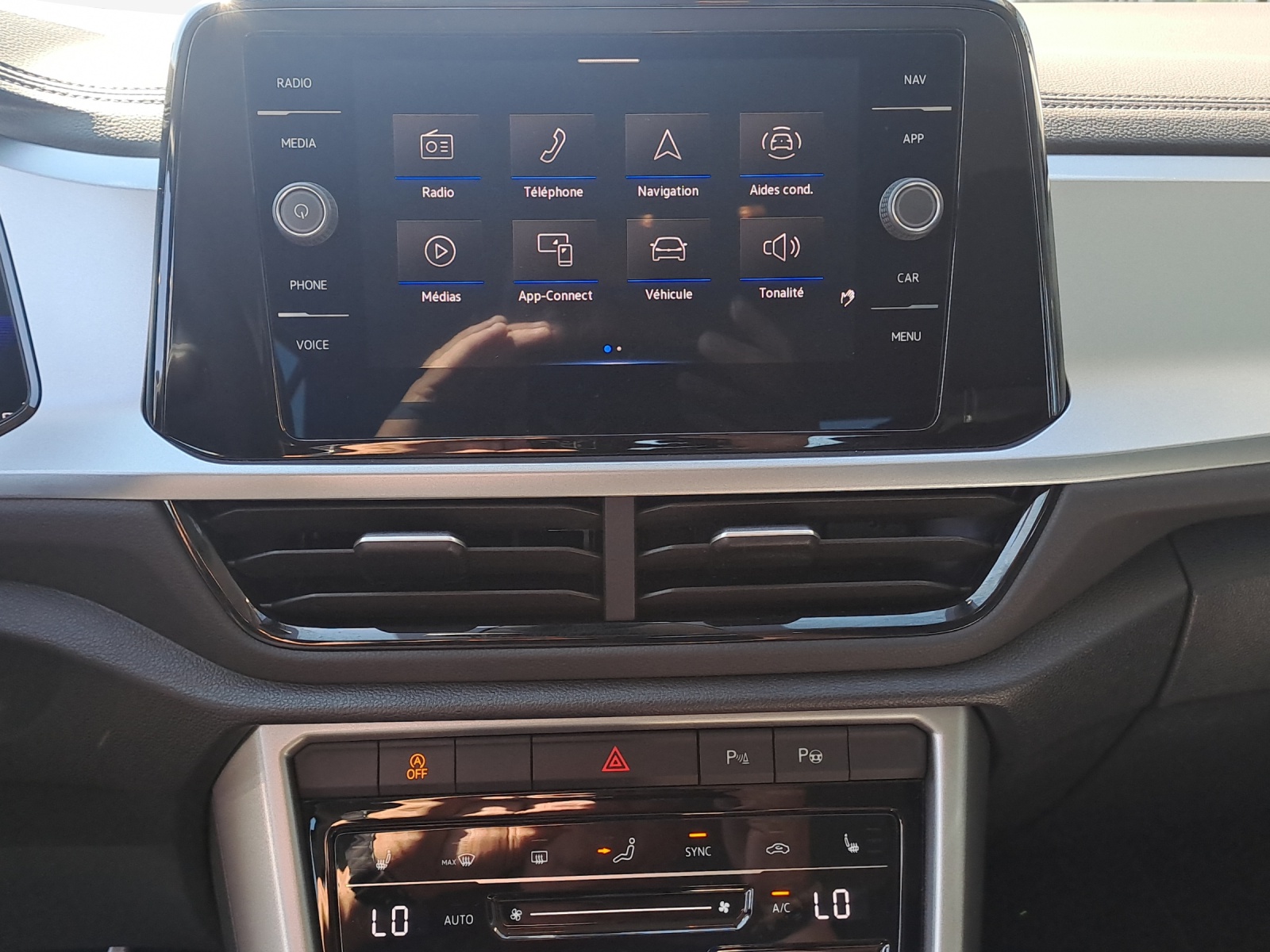 VW T-Roc 1.5 TSI EVO Life DSG-image-10