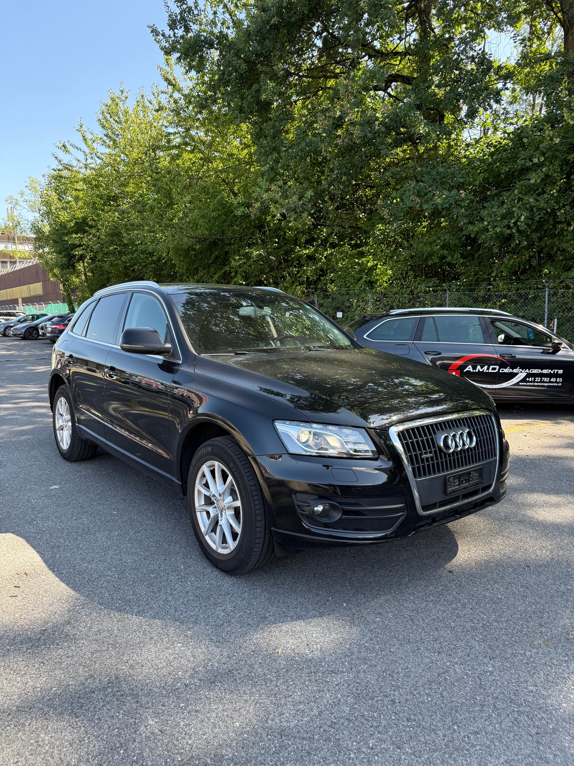 AUDI Q5 2.0 TFSI quattro S-tronic-image-5