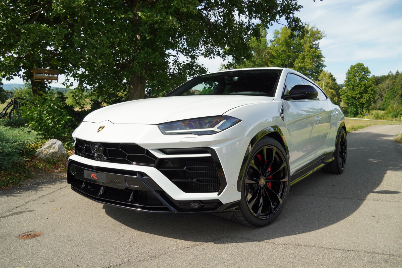 LAMBORGHINI Urus E-Gear-image-0
