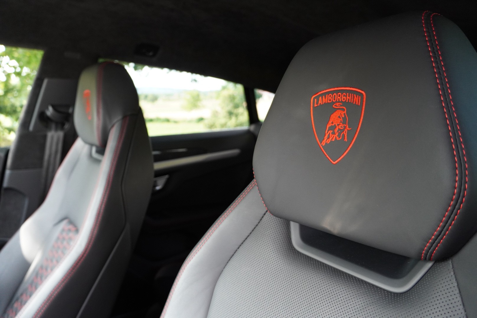 LAMBORGHINI Urus E-Gear-image-11