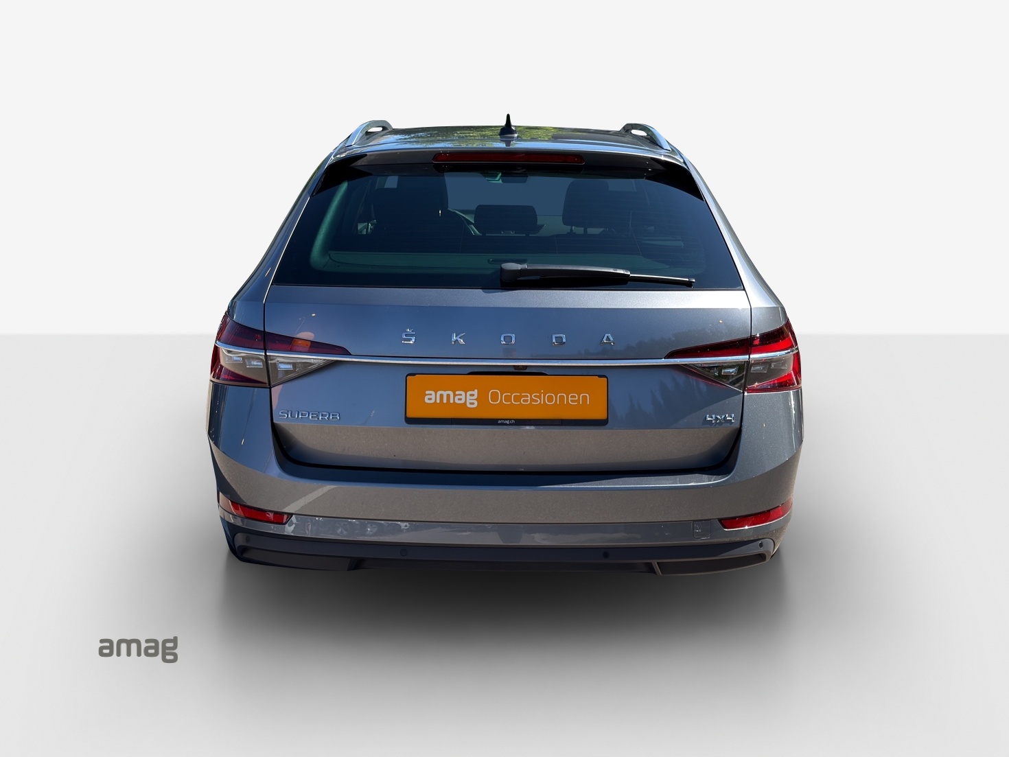 SKODA Superb Combi 2.0 TDi Style 4x4 DSG-image-3