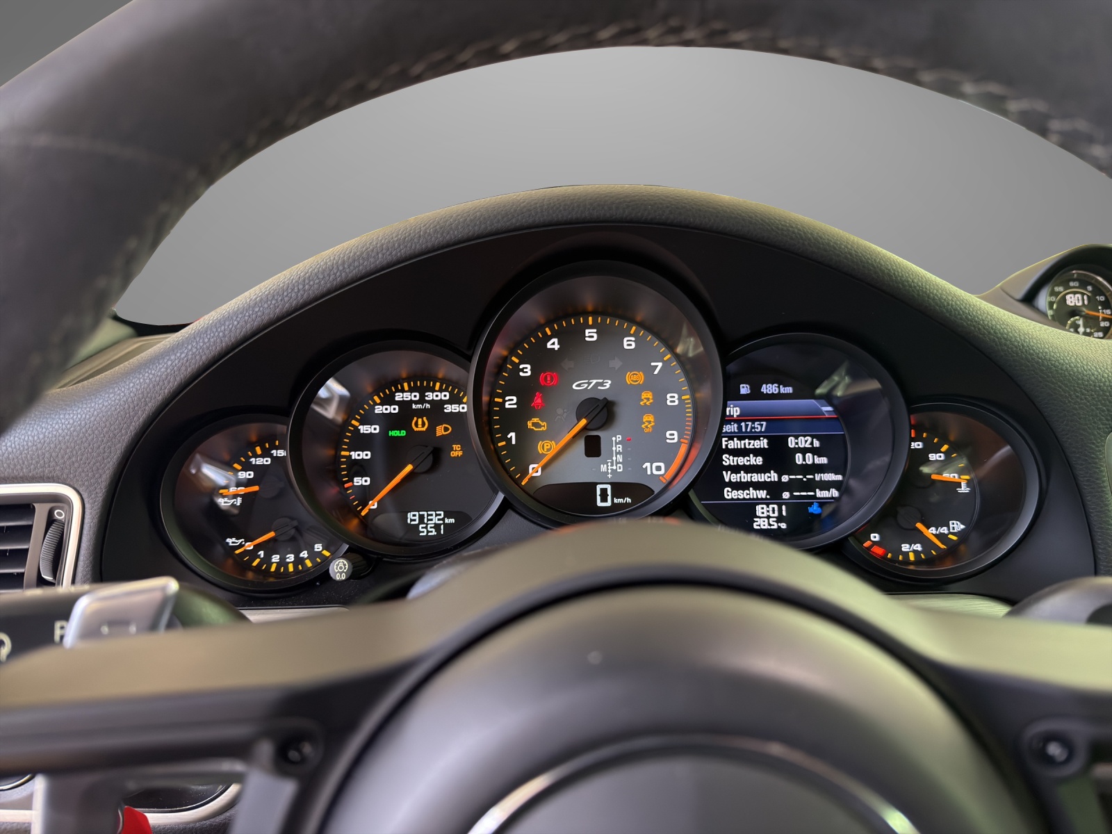 PORSCHE 911 Coupé 4.0 GT3 PDK-image-19