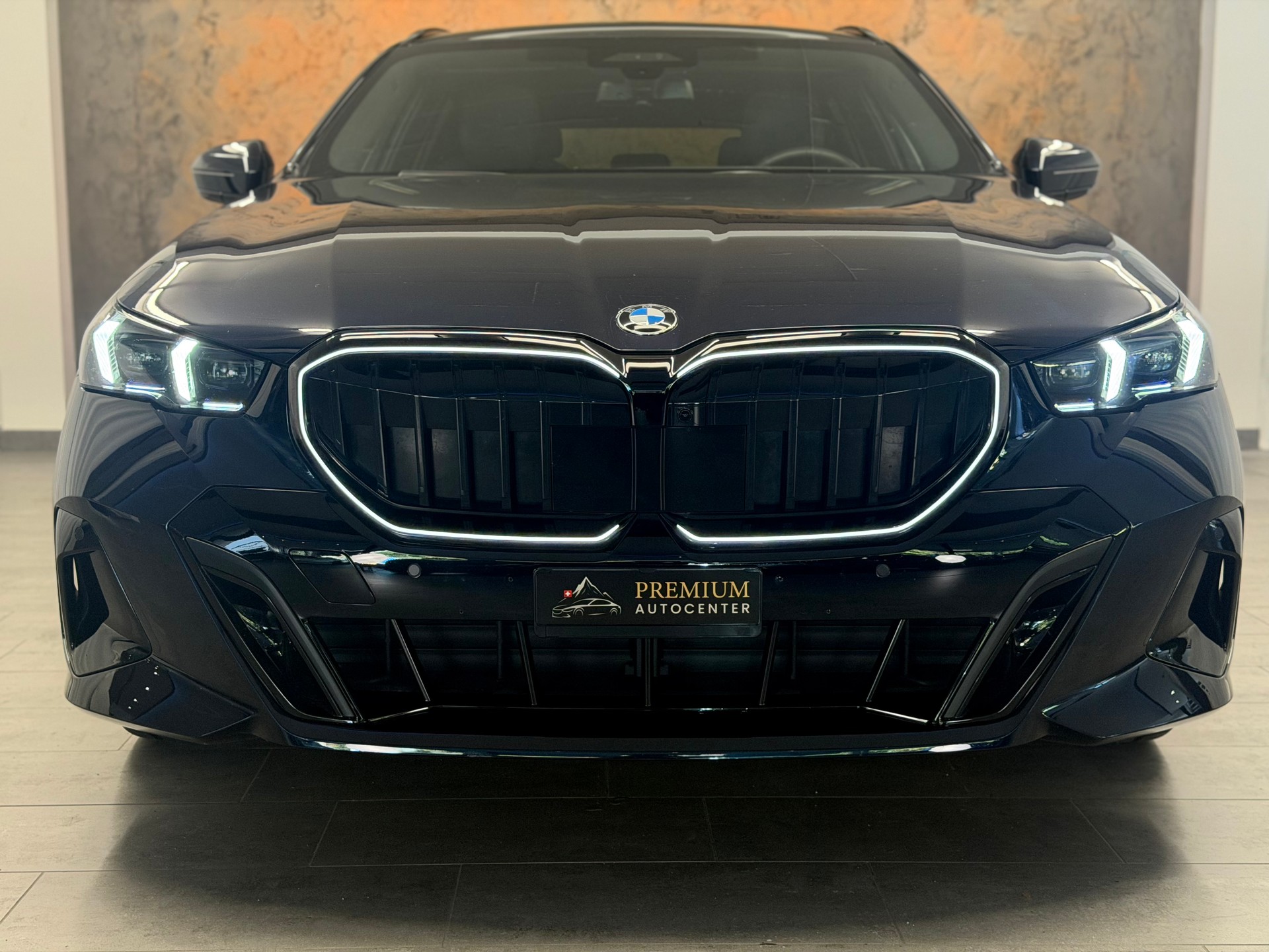 BMW 540d xDrive 48V Touring M Sport Pro Steptronic *Facelift*Panorama*Head-Up*Iconic*-image-4