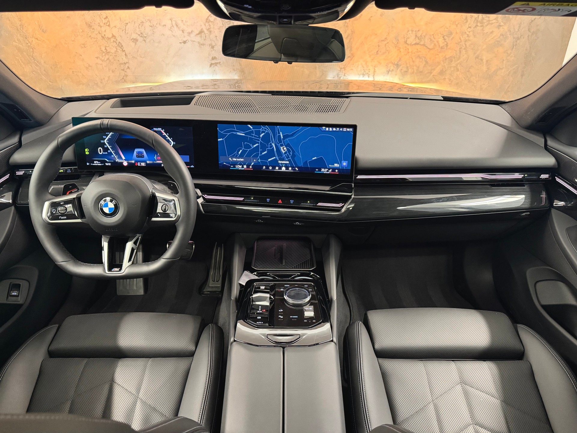 BMW 540d xDrive 48V Touring M Sport Pro Steptronic *Facelift*Panorama*Head-Up*Iconic*-image-15