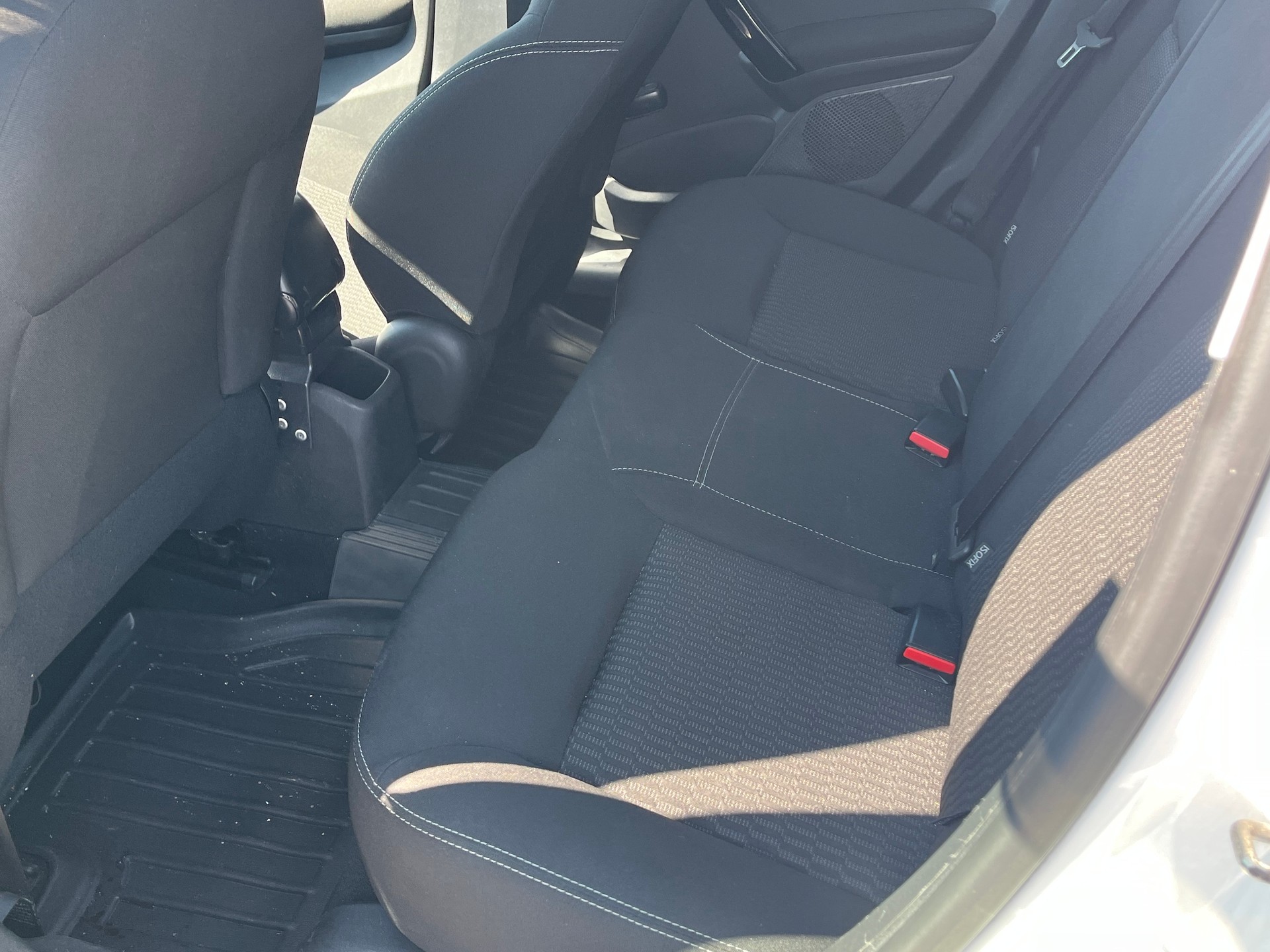 PEUGEOT 208 1.5 BlueHDi Active-image-10