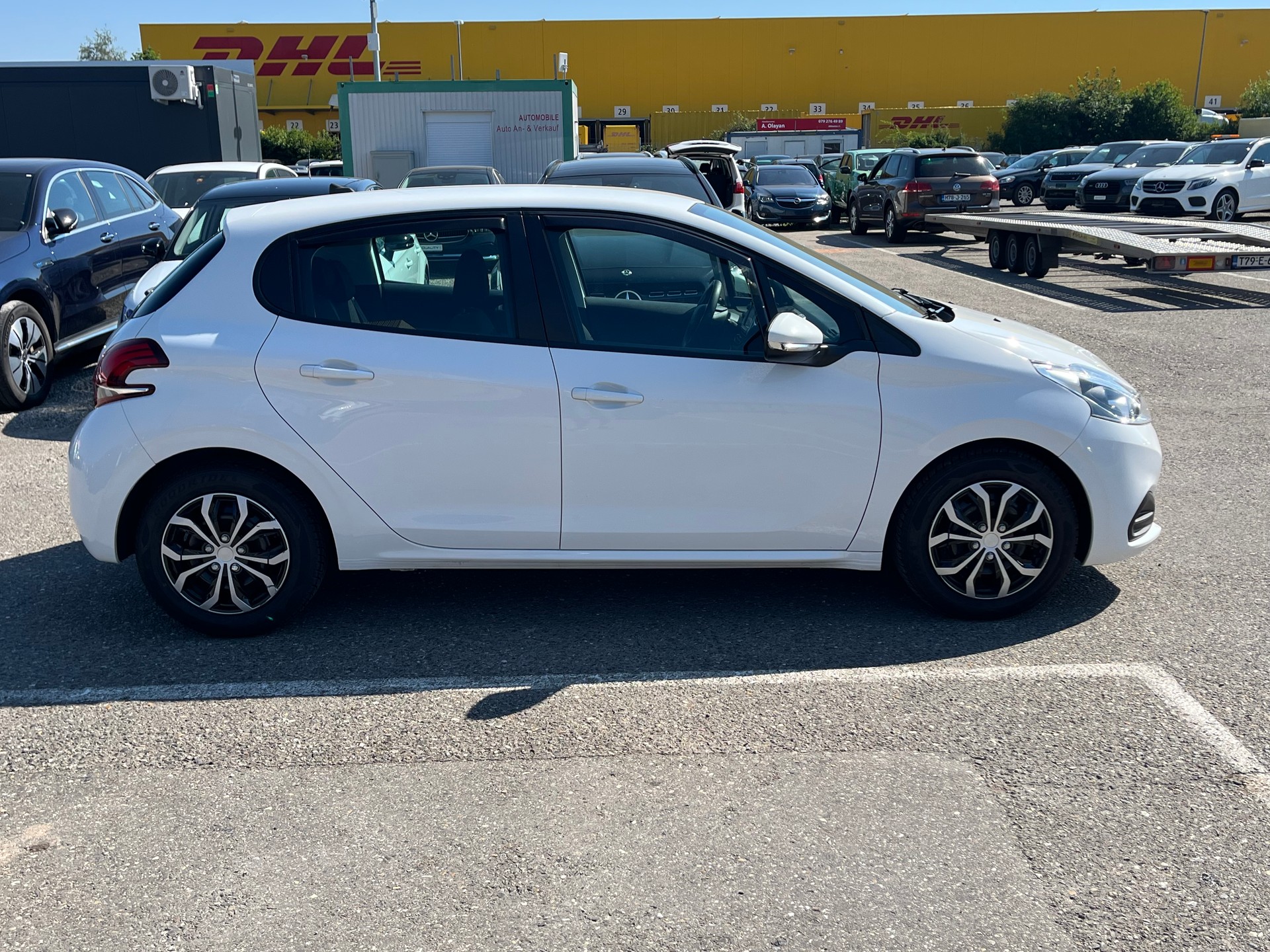 PEUGEOT 208 1.5 BlueHDi Active-image-7