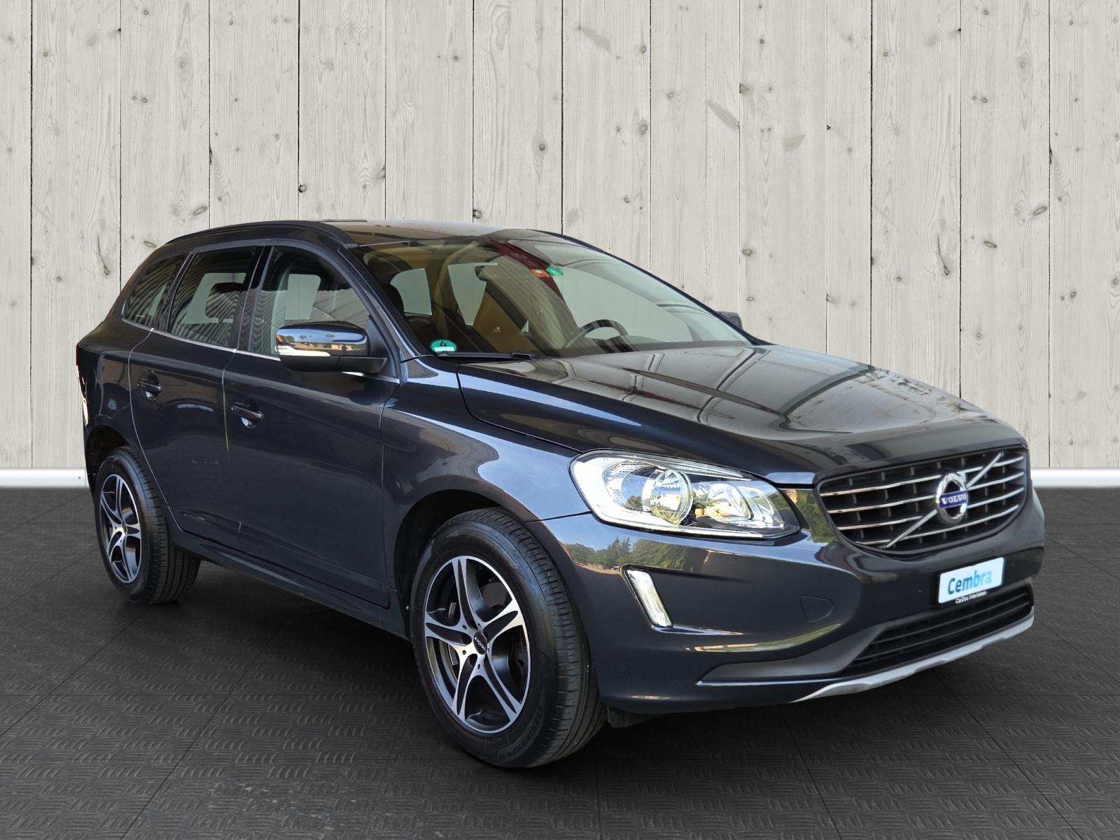 VOLVO XC60 D3 Momentum Geartronic-image-0