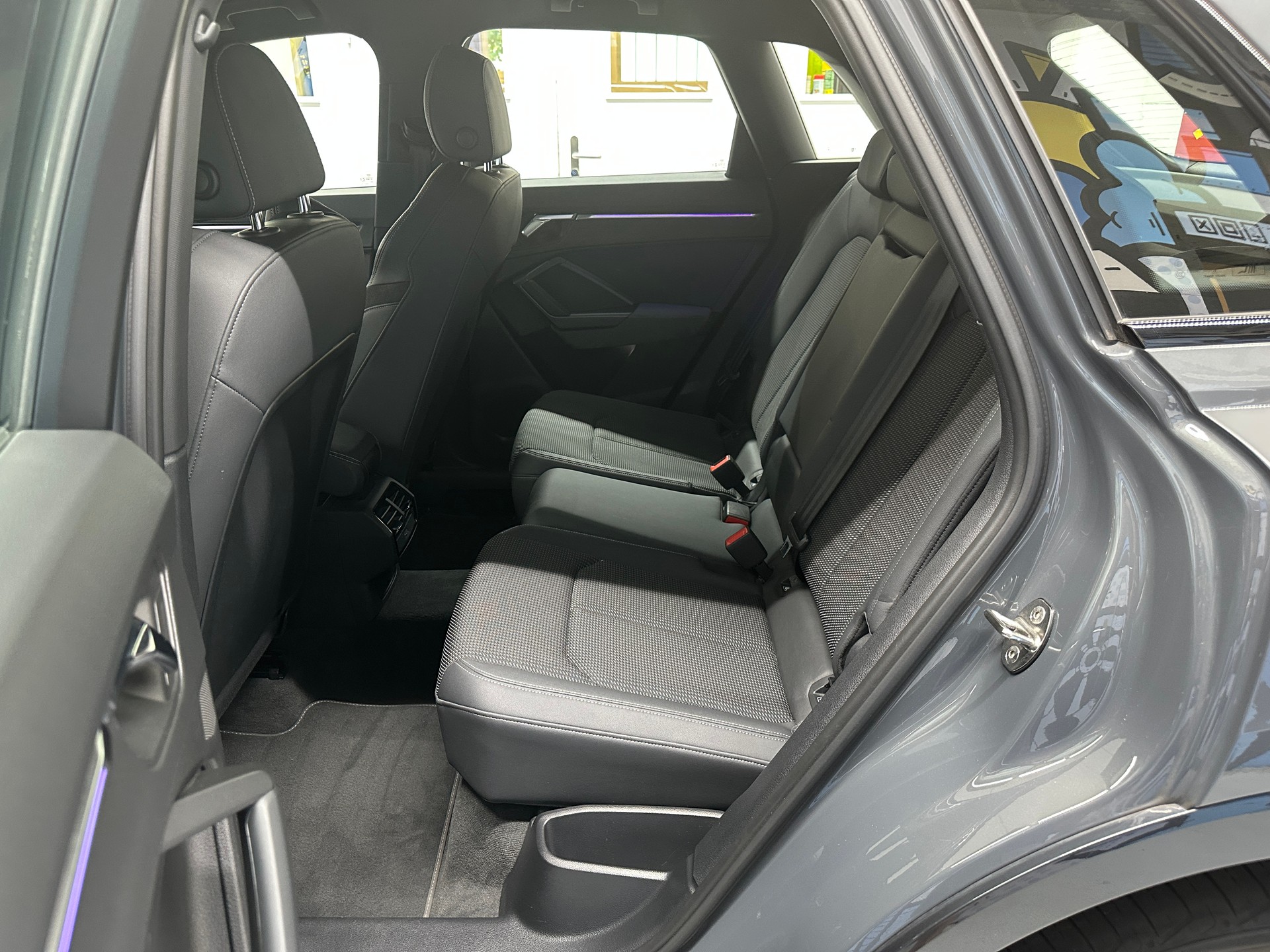 AUDI Q3 35 TFSI advanced S-tronic-image-8