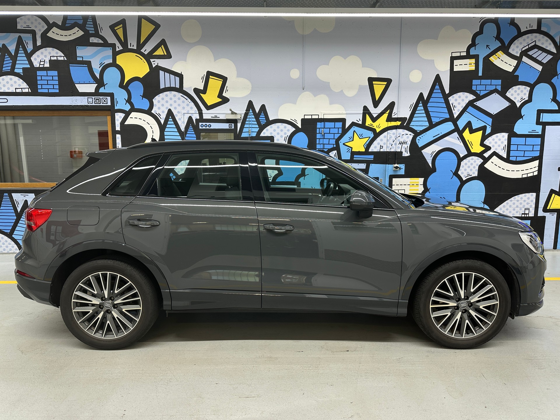 AUDI Q3 35 TFSI advanced S-tronic-image-2