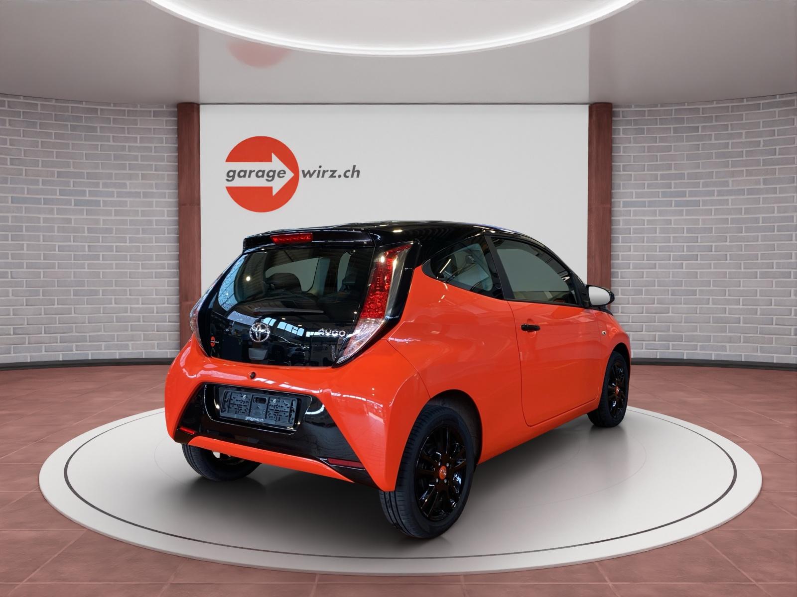 TOYOTA Aygo 1.0 VVT-i x / 8-fach bereift / frisch ab MFK-image-4