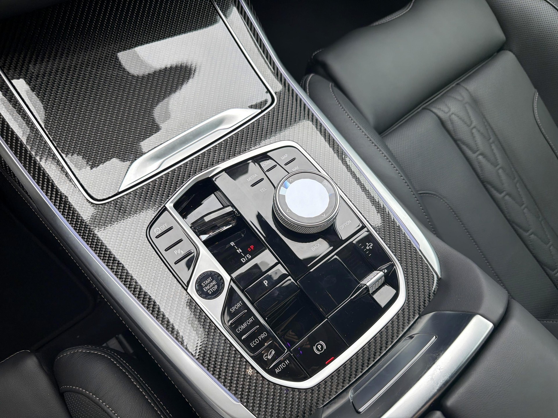 BMW X7 xDrive M60i M Sport Pro-image-10