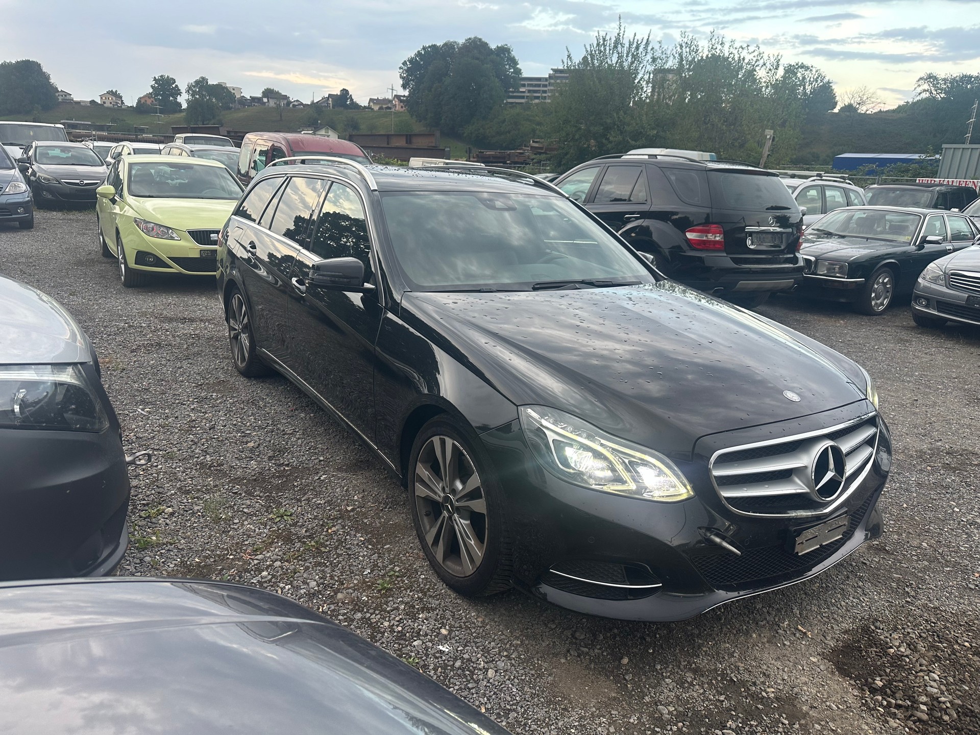 MERCEDES-BENZ E 250 BlueTEC 4Matic 7G-Tronic-image-15