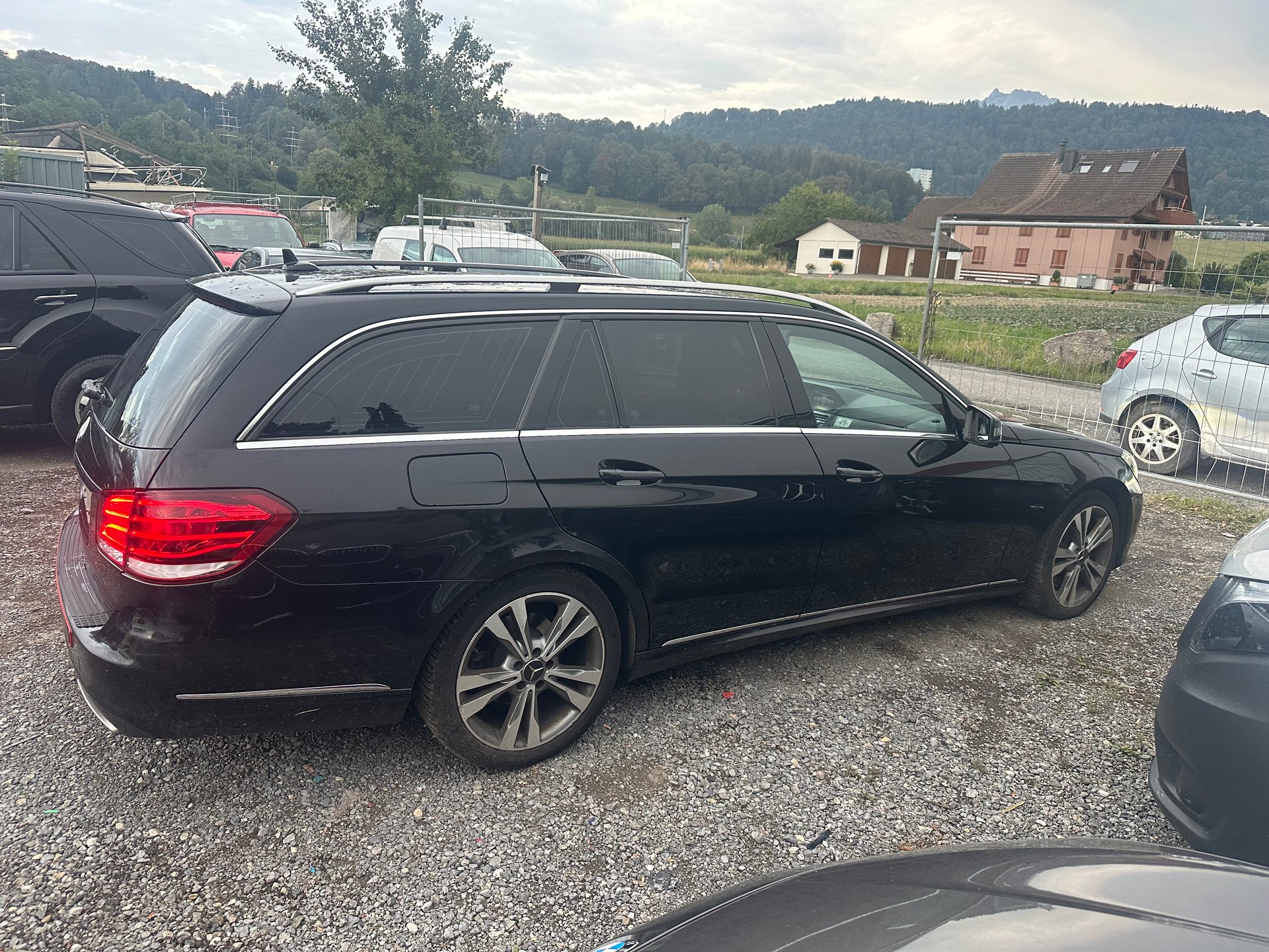 MERCEDES-BENZ E 250 BlueTEC 4Matic 7G-Tronic-image-7
