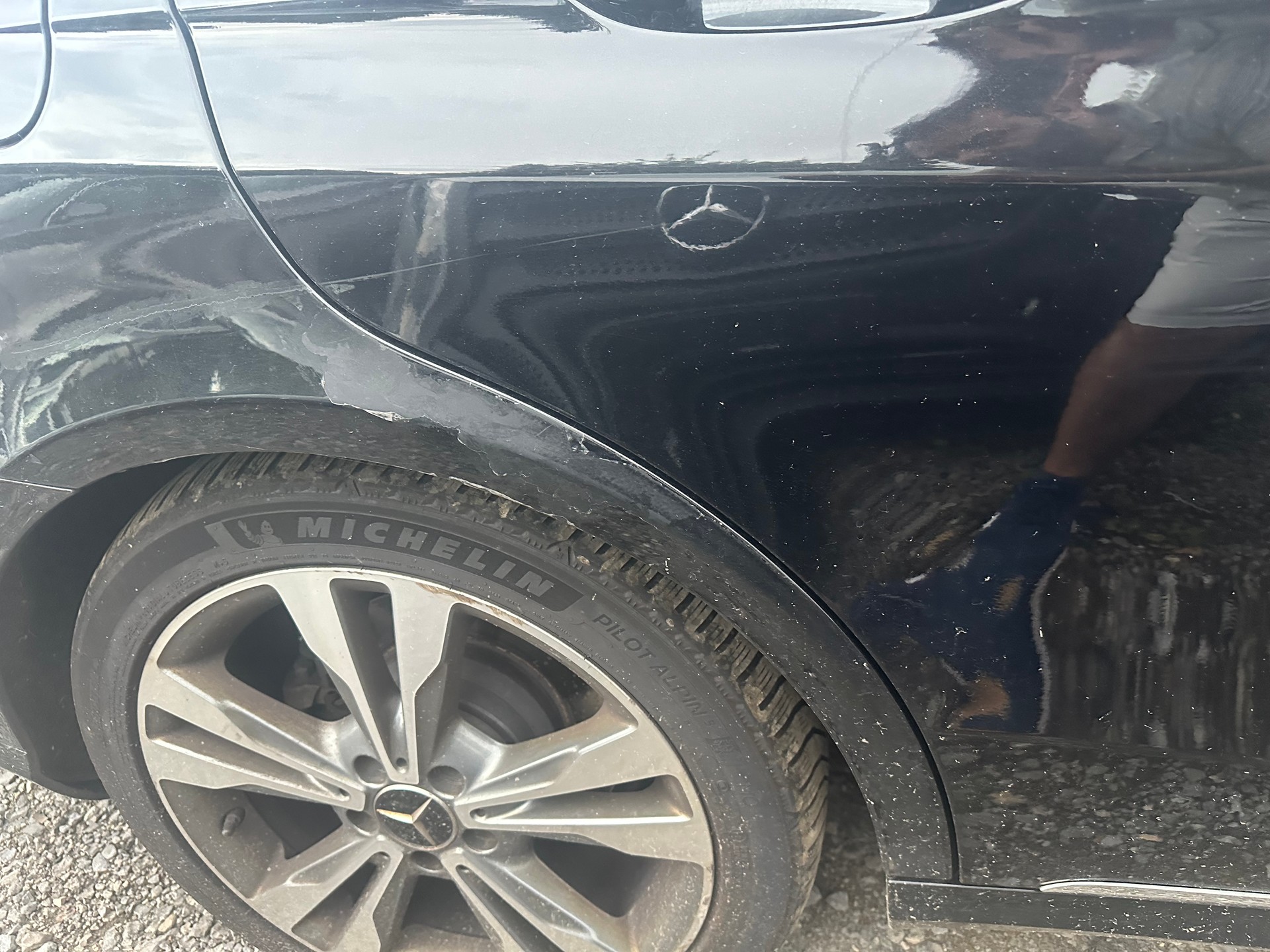 MERCEDES-BENZ E 250 BlueTEC 4Matic 7G-Tronic-image-8