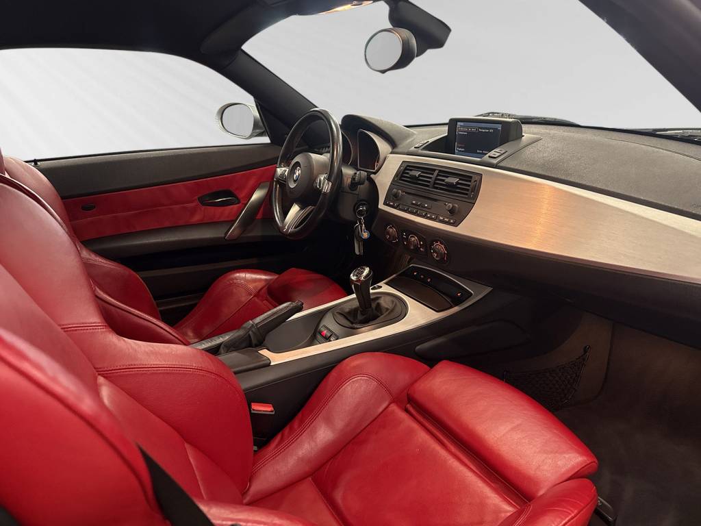 BMW Z4 3.0si Coupé-image-5