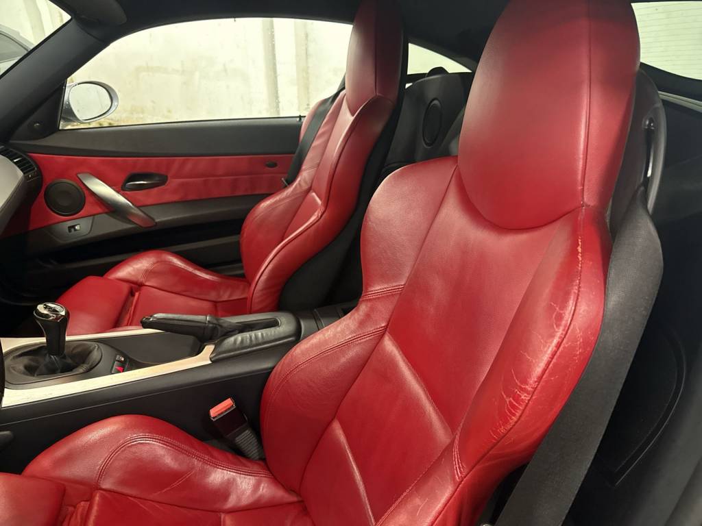 BMW Z4 3.0si Coupé-image-10
