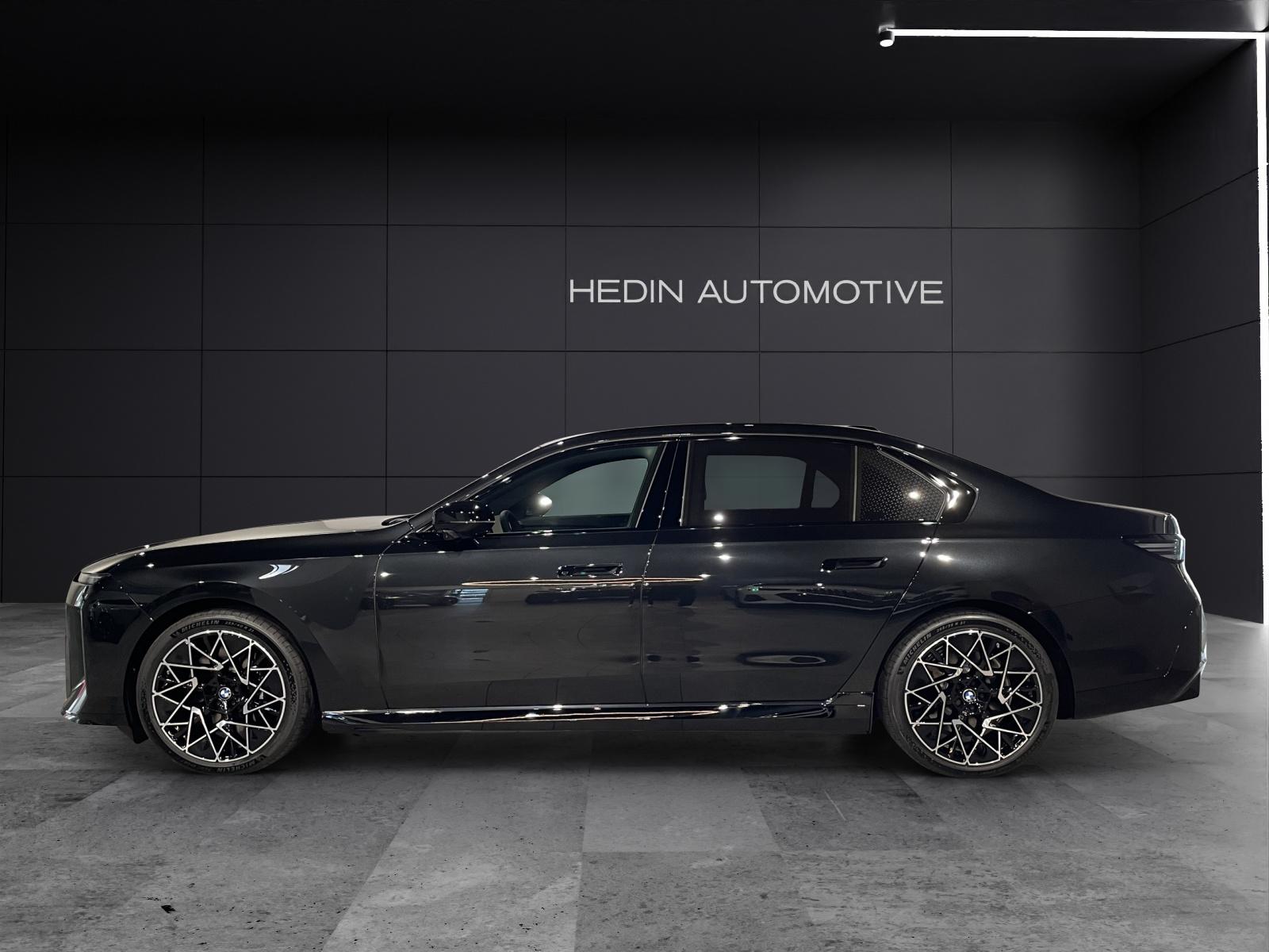 BMW i7 xDrive60-image-1