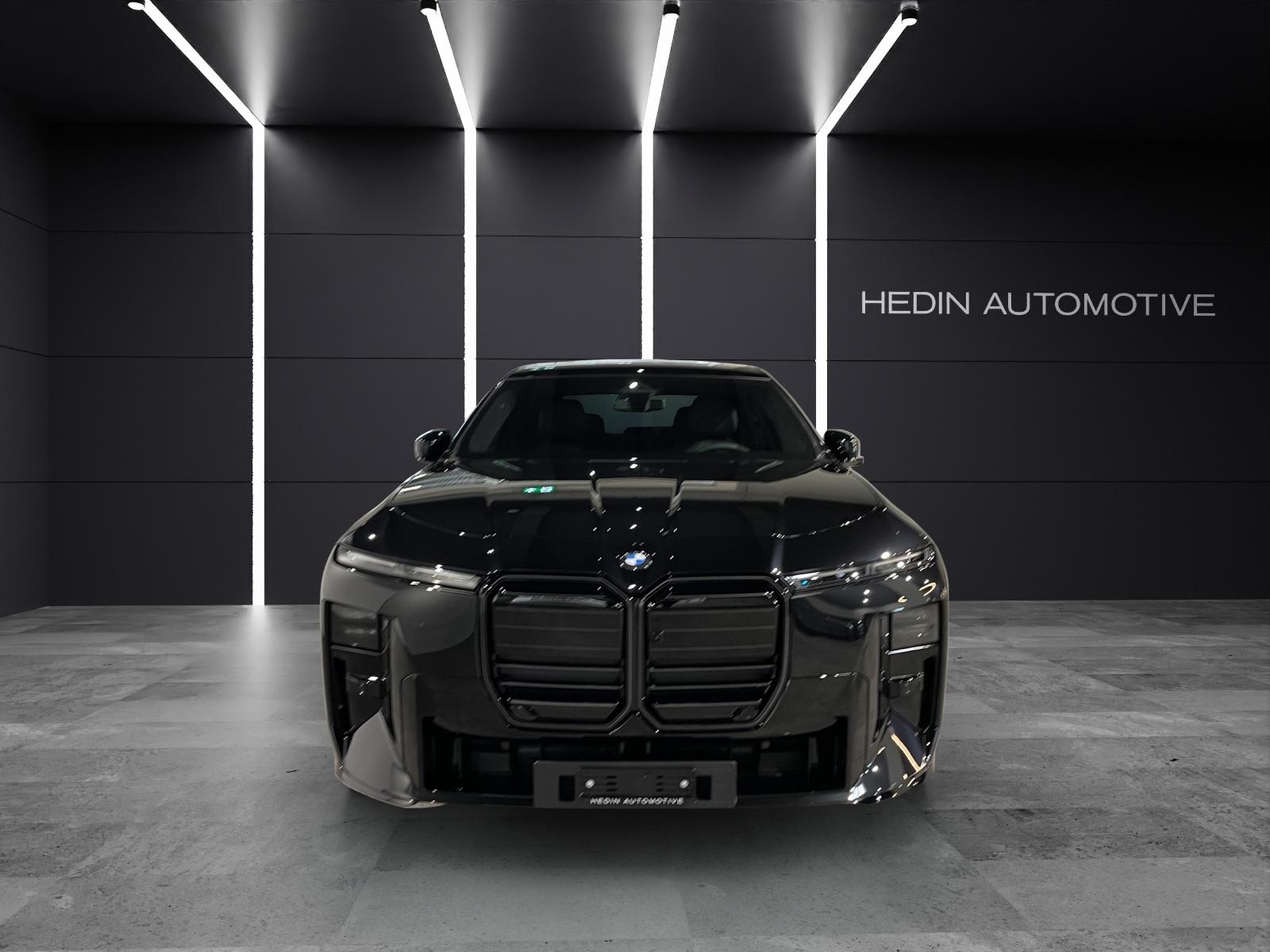 BMW i7 xDrive60-image-2