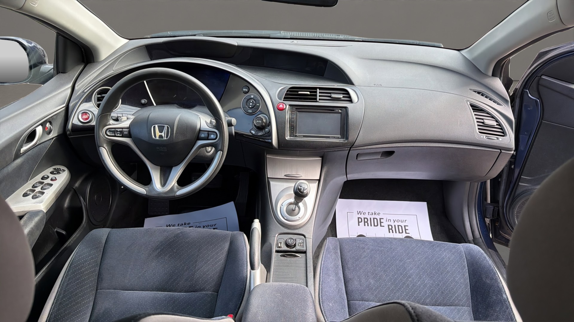 HONDA Civic 1.8i Sport-image-9