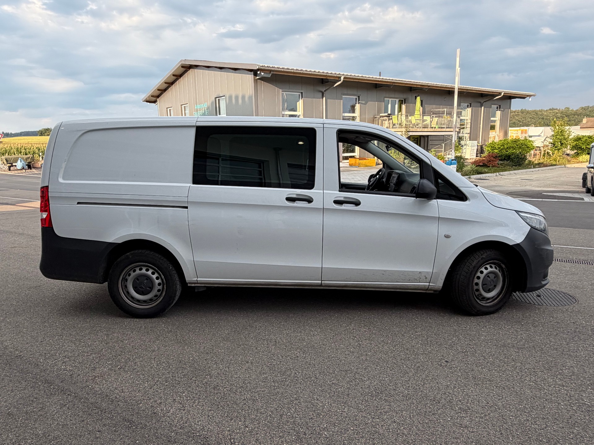 MERCEDES-BENZ Vito 111 CDI L Euro 5-image-3