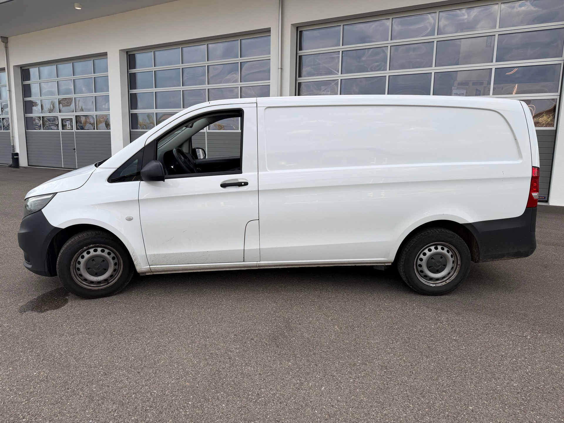 MERCEDES-BENZ Vito 111 CDI L Euro 5-image-2