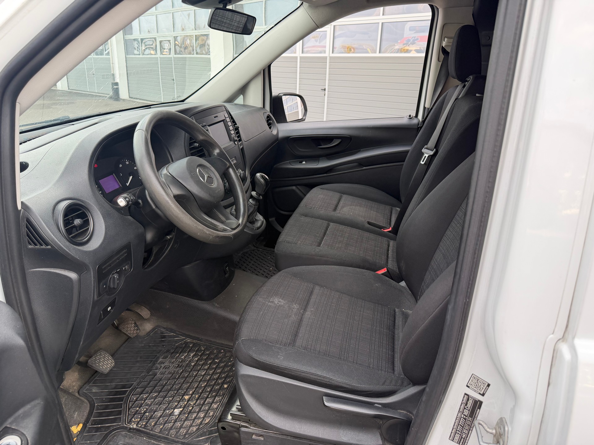MERCEDES-BENZ Vito 111 CDI L Euro 5-image-8