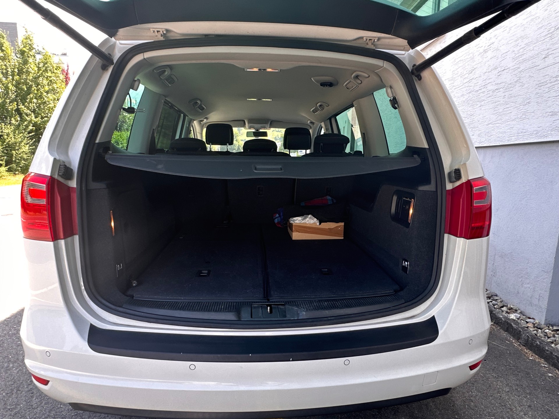 SEAT Alhambra 2.0 TDI Reference Eco DSG-image-0