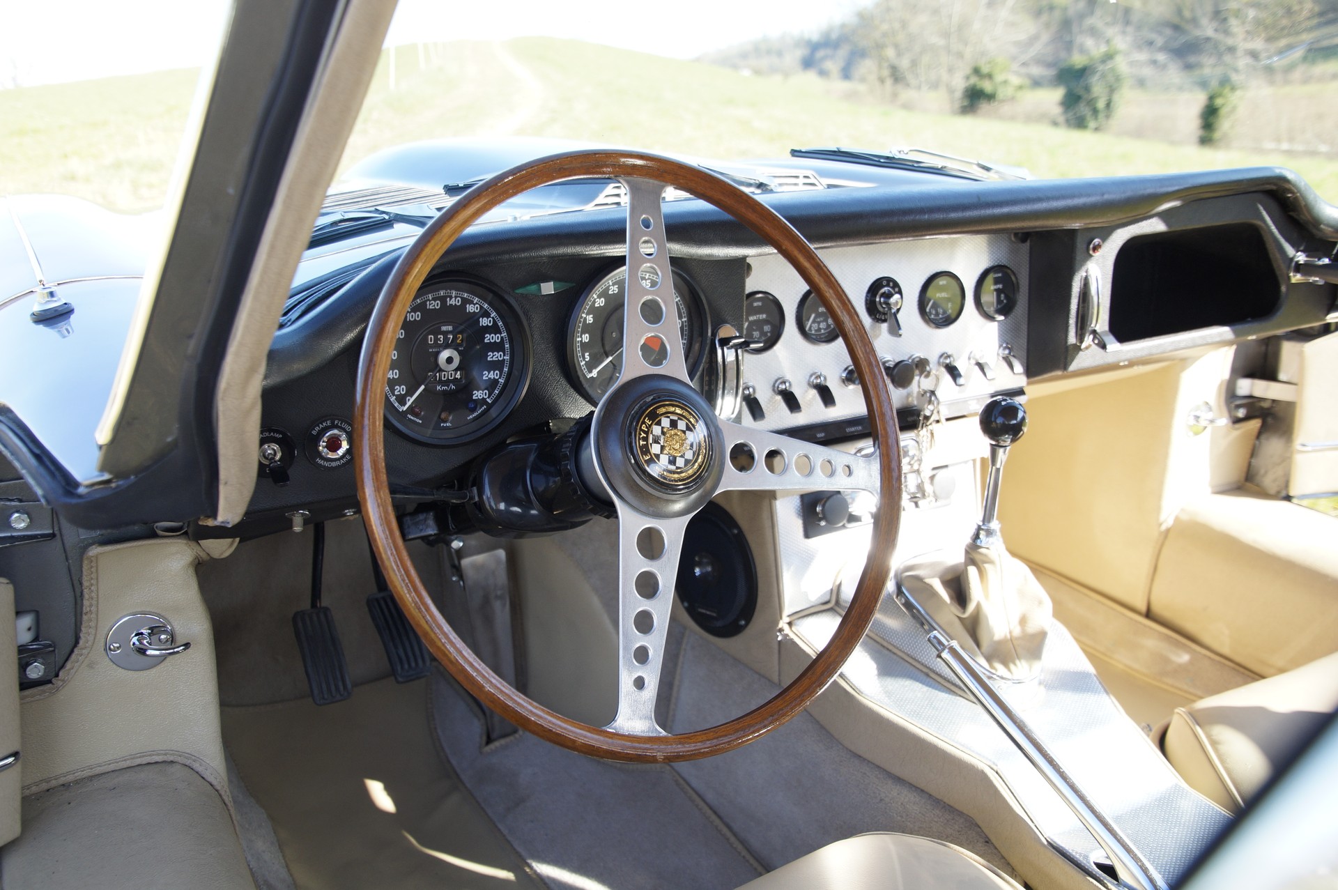 JAGUAR 3.8lt. FHC-image-7