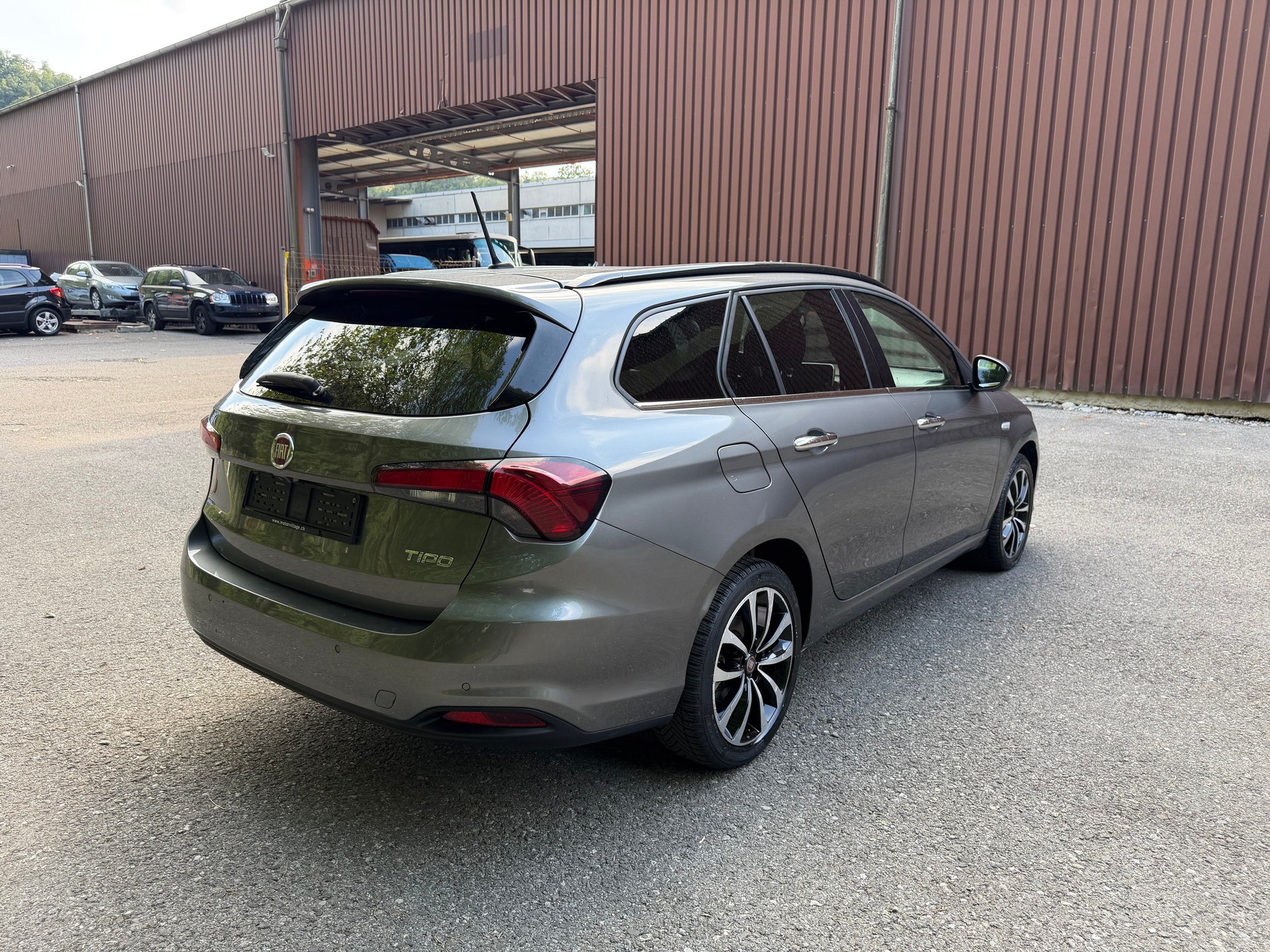 FIAT Tipo 1.6MJ Station Wagon S-Design DCT-image-5