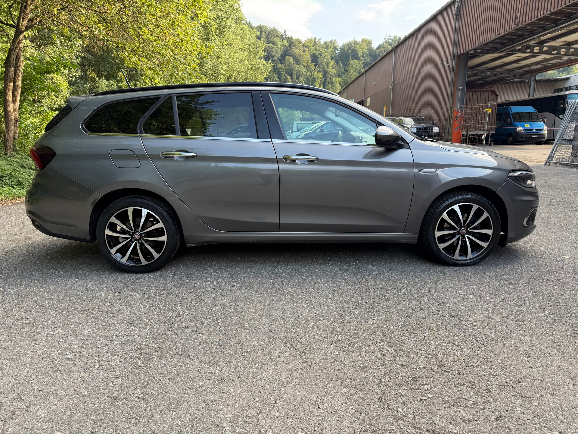 FIAT Tipo 1.6MJ Station Wagon S-Design DCT-image-3