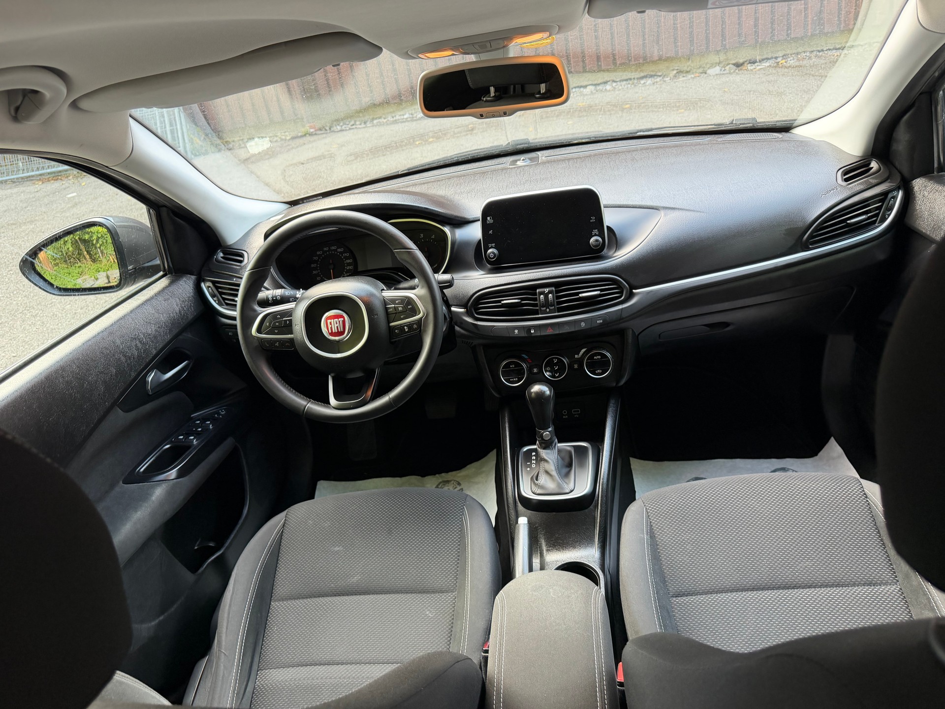 FIAT Tipo 1.6MJ Station Wagon S-Design DCT-image-12