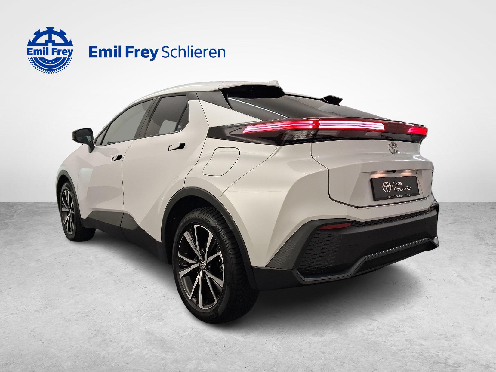 TOYOTA C-HR 2.0 PHEV Swiss Edition-image-2