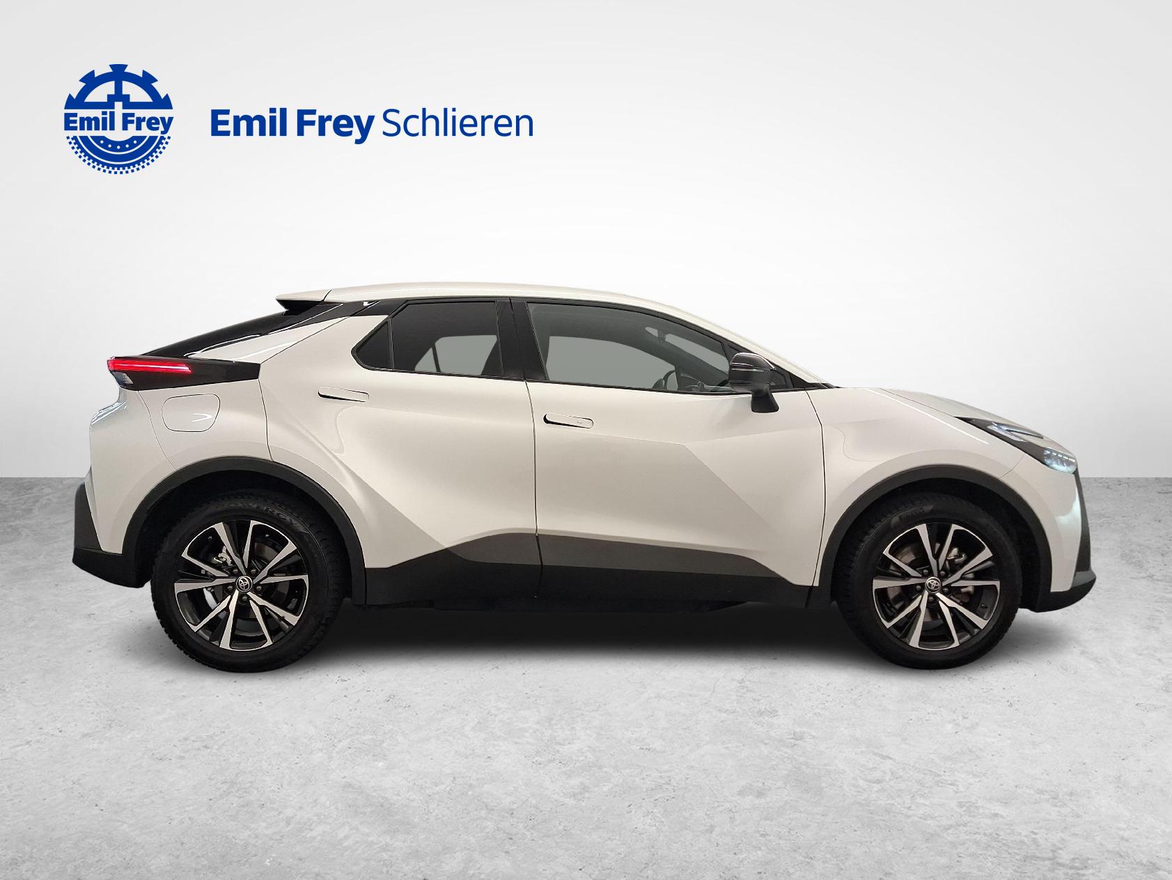 TOYOTA C-HR 2.0 PHEV Swiss Edition-image-5